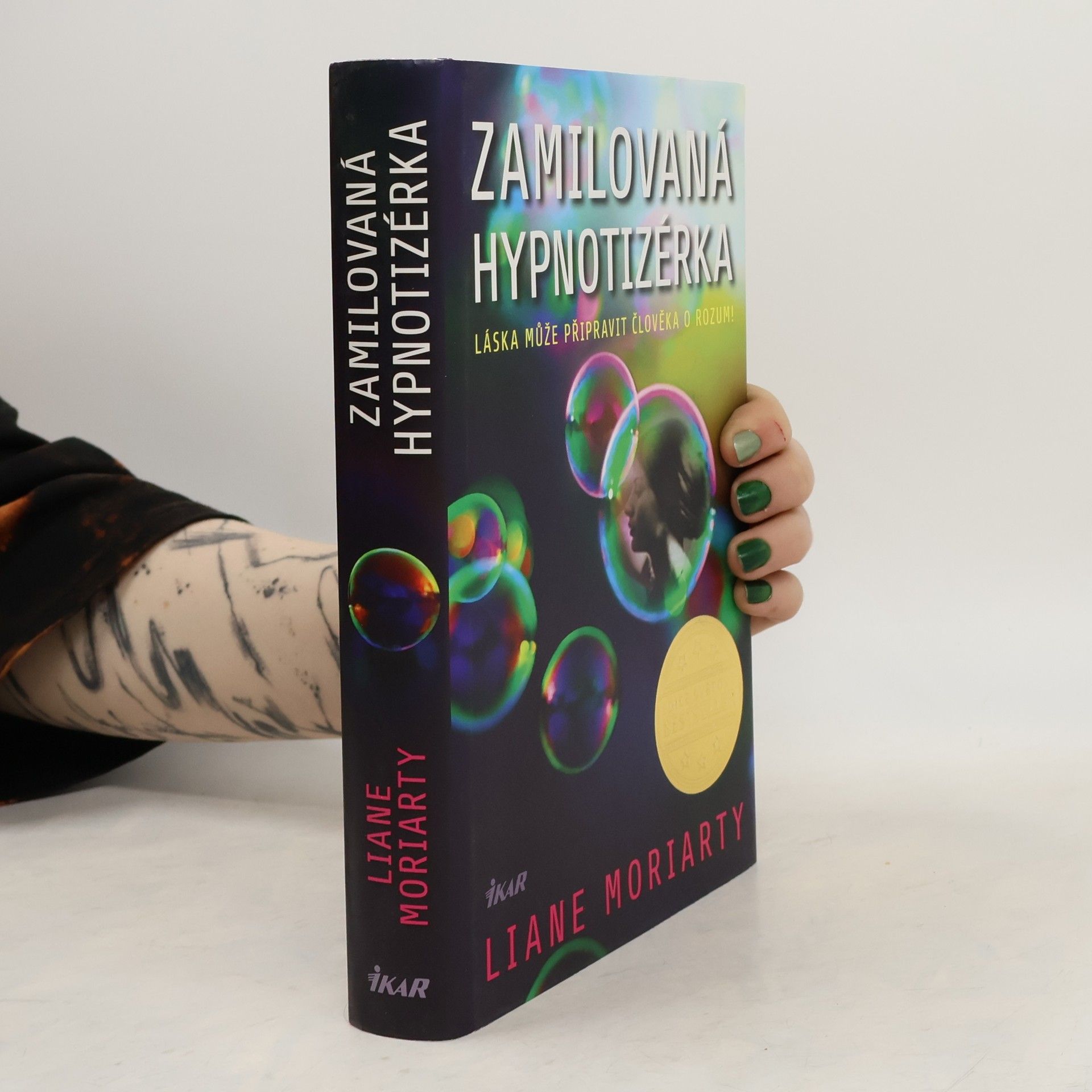 Liane Moriarty Zamilovaná hypnotizérka