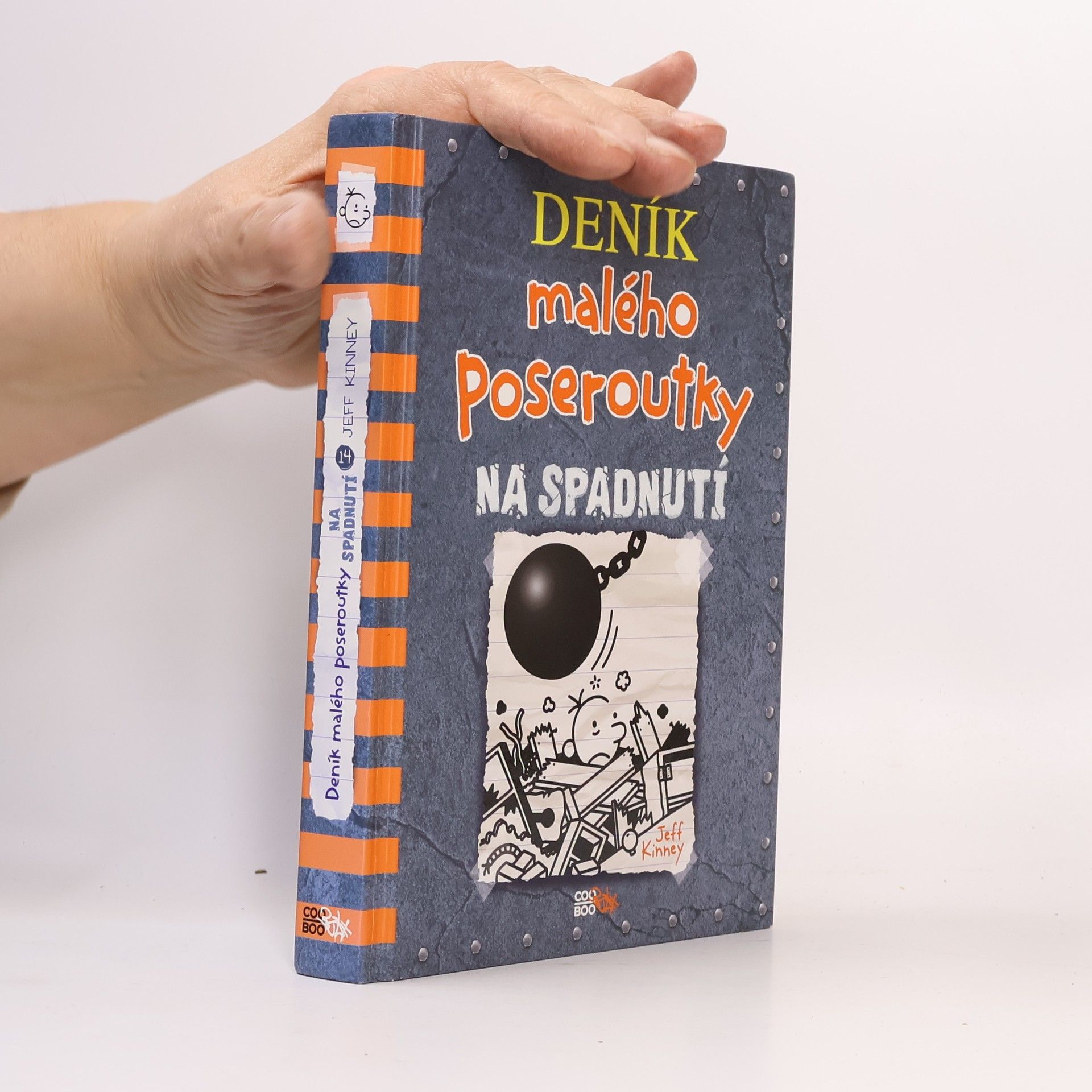 Jeff Kinney Deník malého poseroutky 14. Na spadnutí
