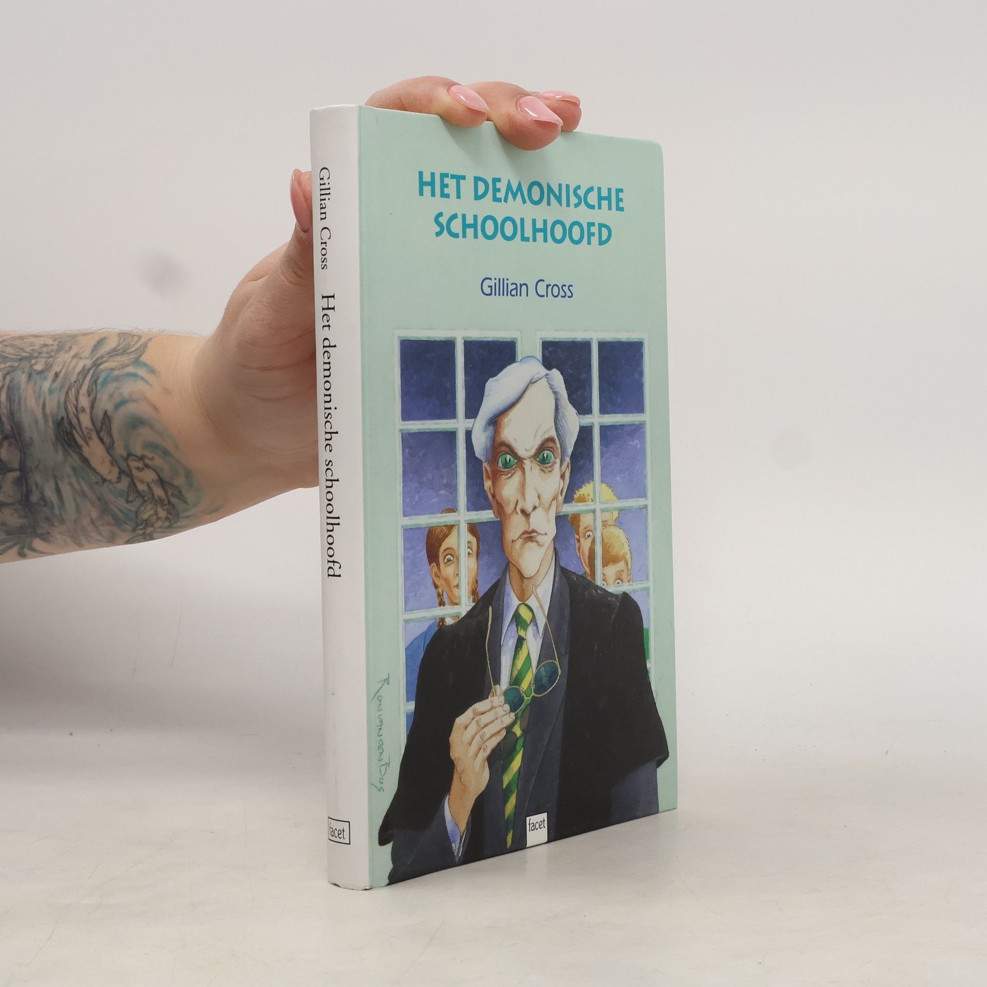 Gillian Cross Het demonische schoolhoofd