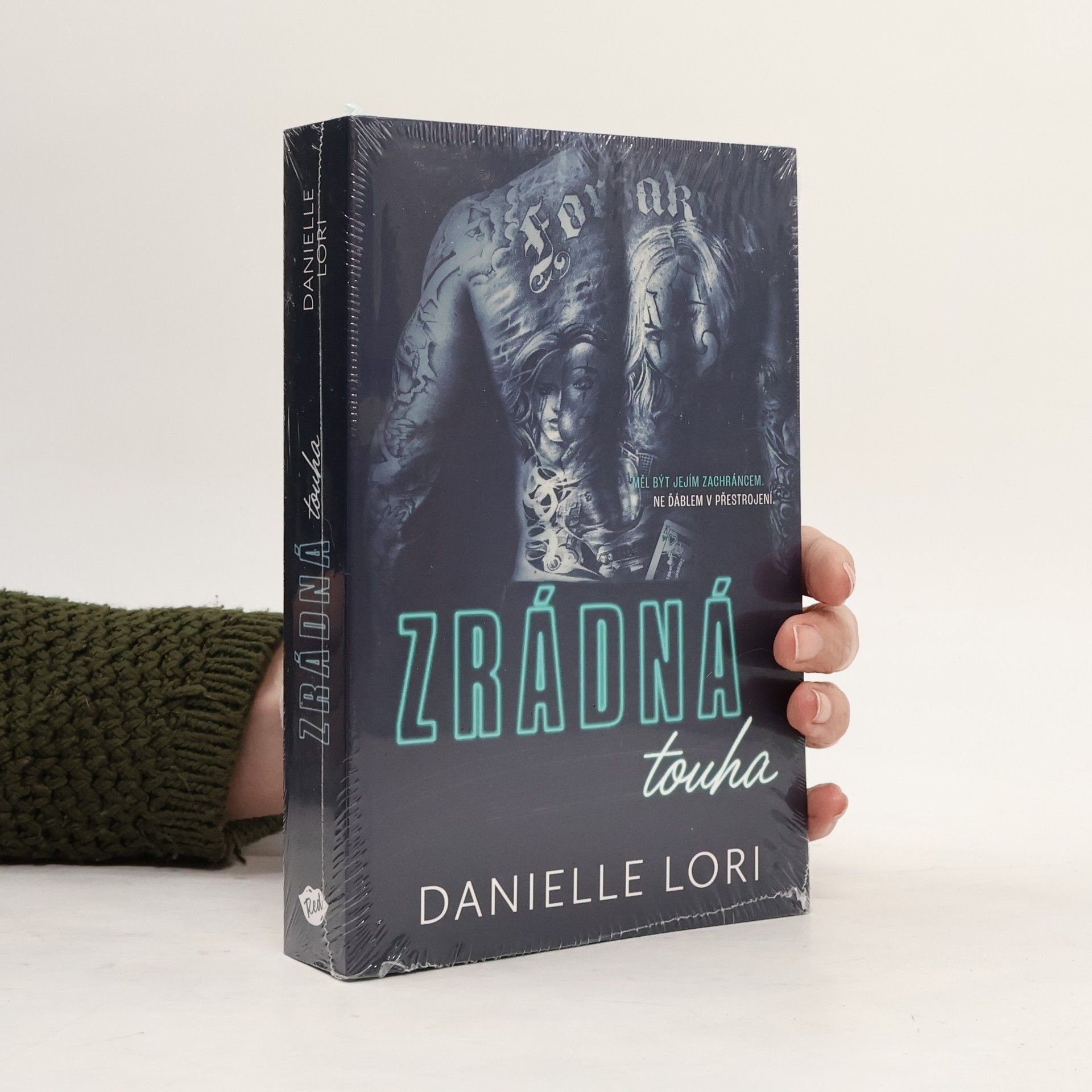 Danielle Lori Zrádná touha