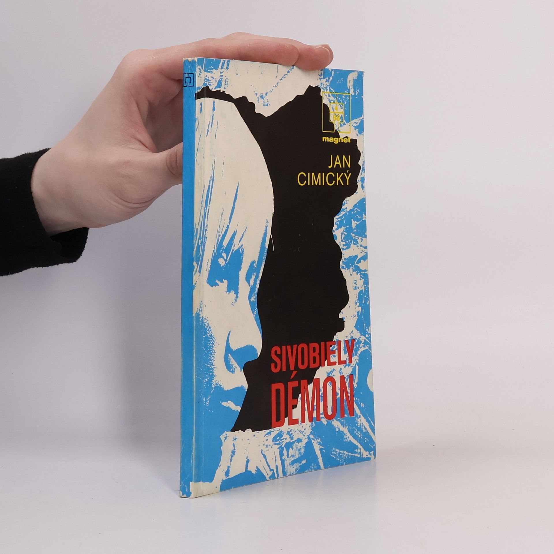 Jan Cimický Sivobiely démon