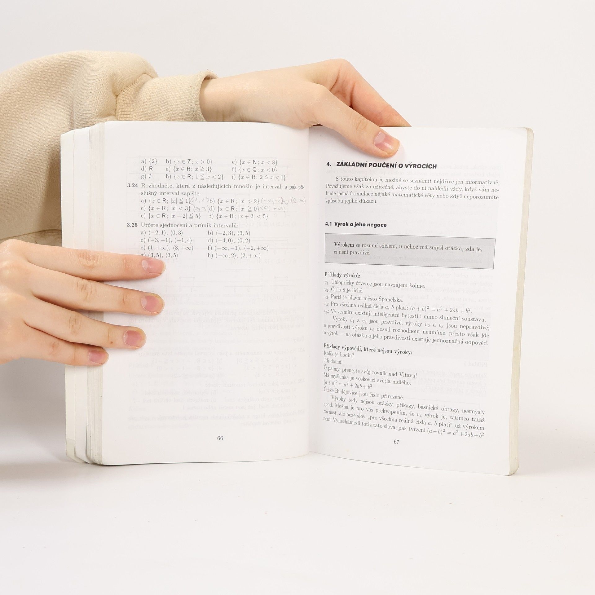 Emil Calda Matematika pro gymnázia : základní poznatky z matematiky