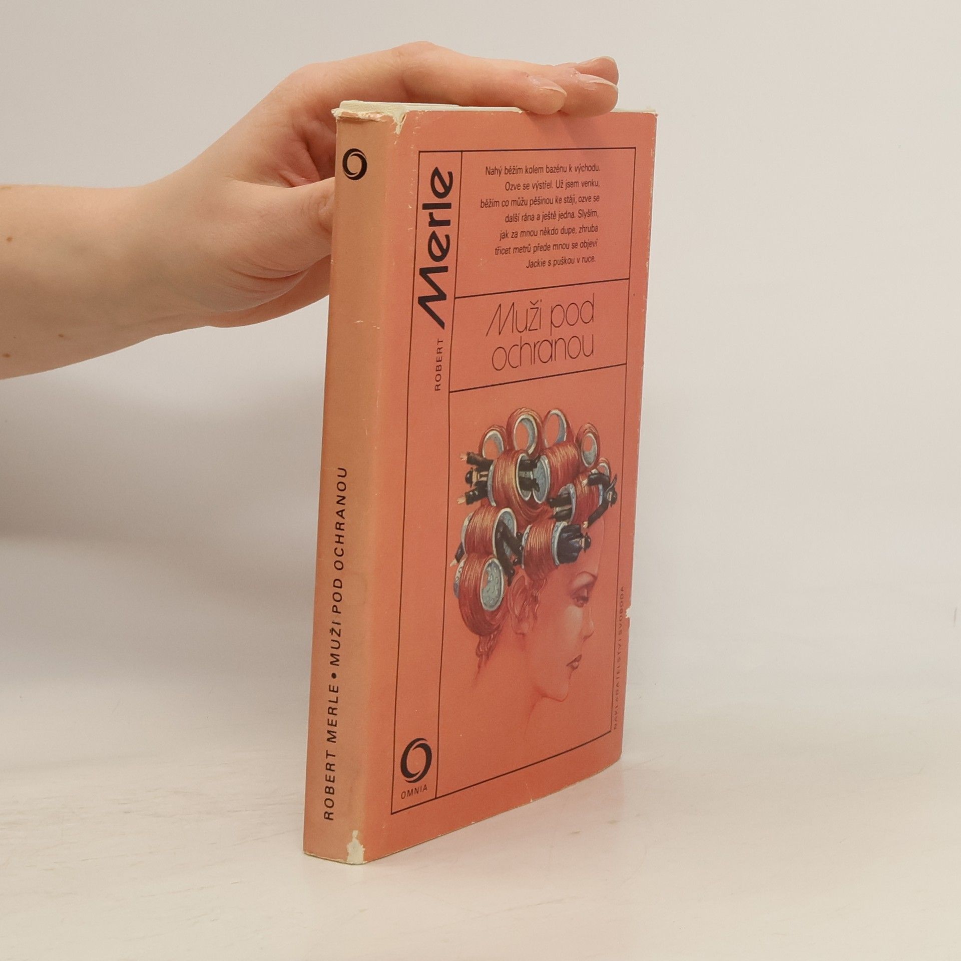 Robert Merle Muži pod ochranou