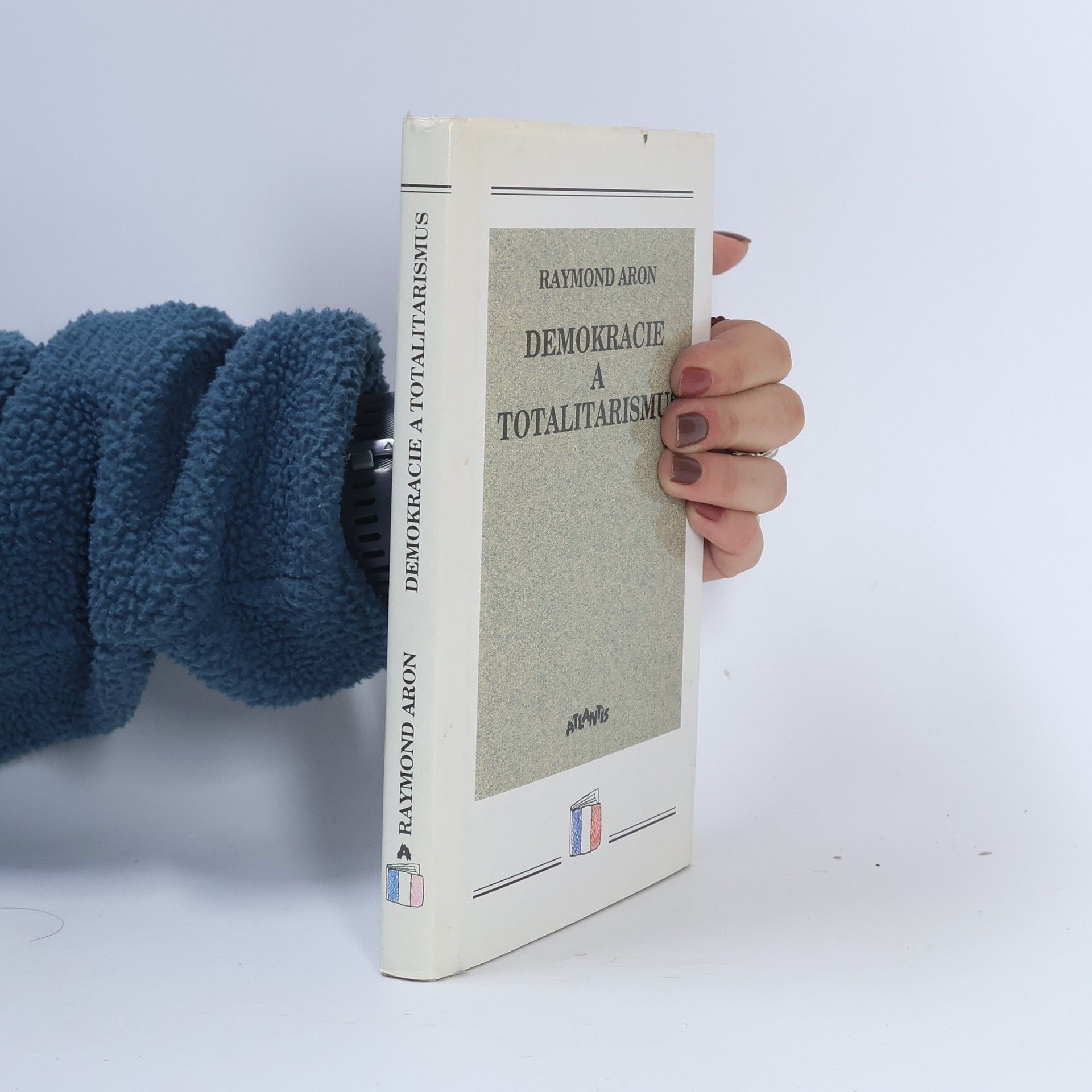 Raymond Aron Demokracie a totalitarismus