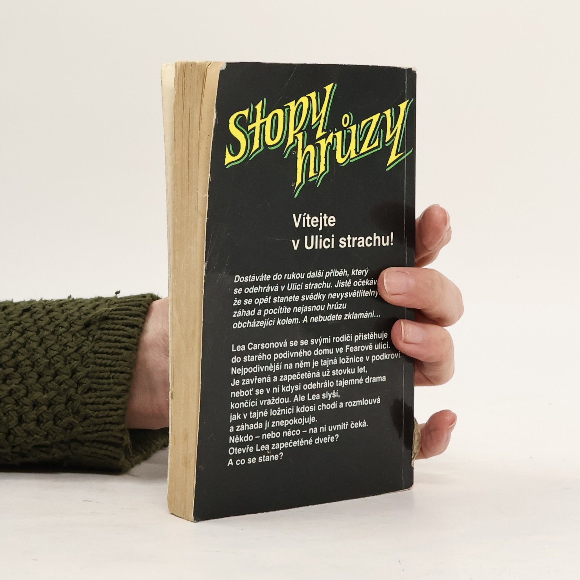 R. L. Stine Tajná ložnice. Stopy hrůzy 4.
