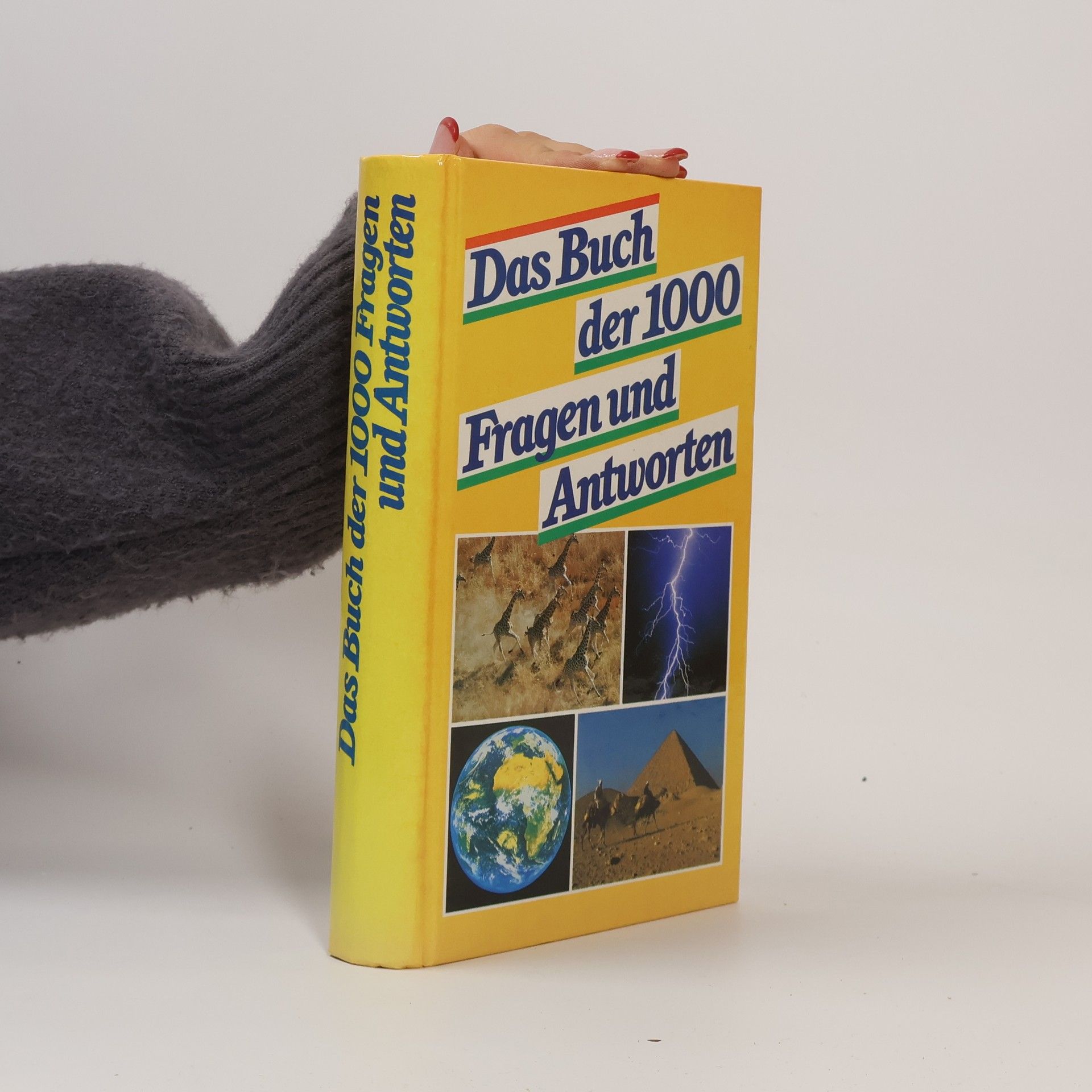 Autorenkollektiv Das Buch der 1000 Fragen und Antworten