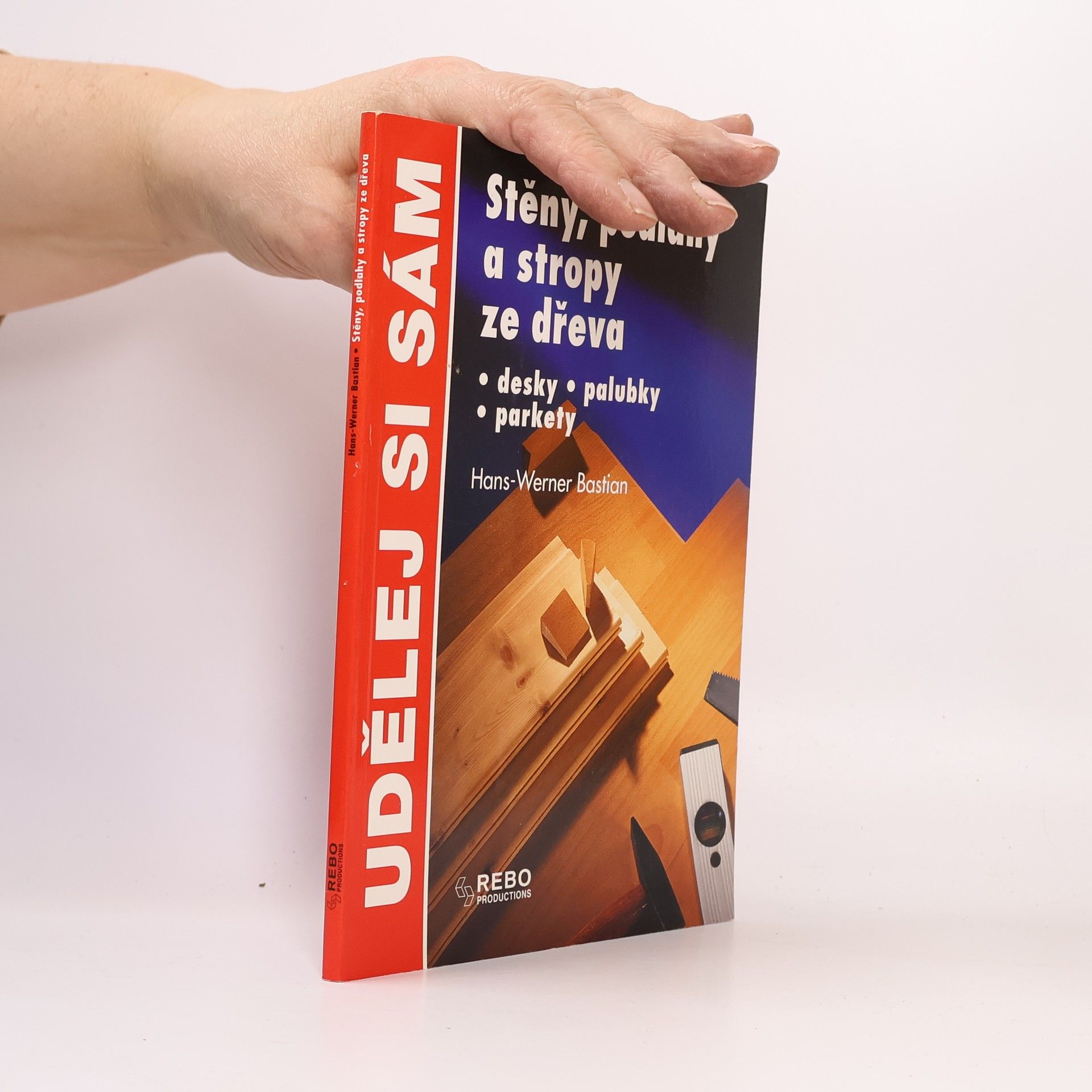 HansWerner Bastian Stěny, podlahy a stropy ze dřeva