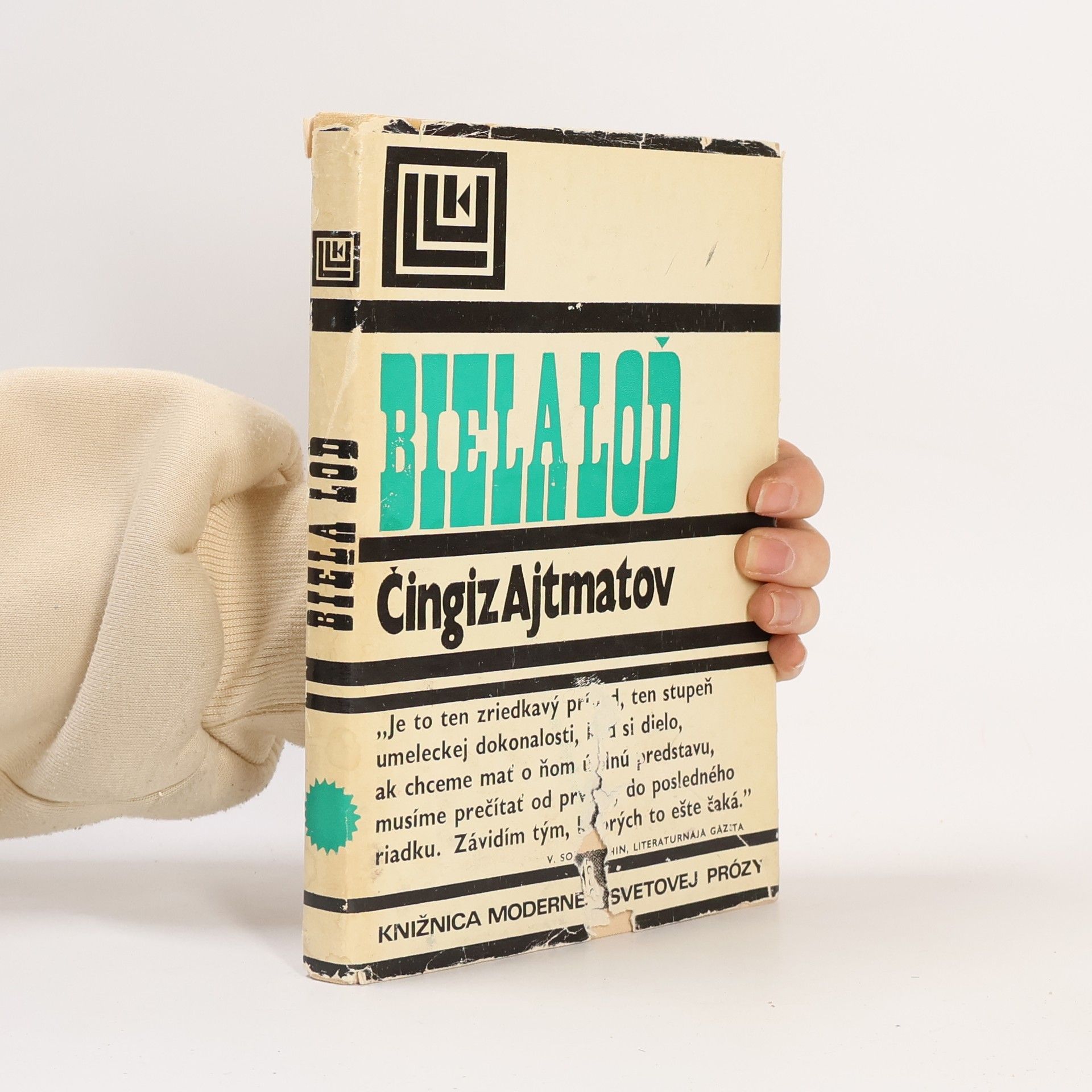 Chinghiz Aitmatov Biela loď