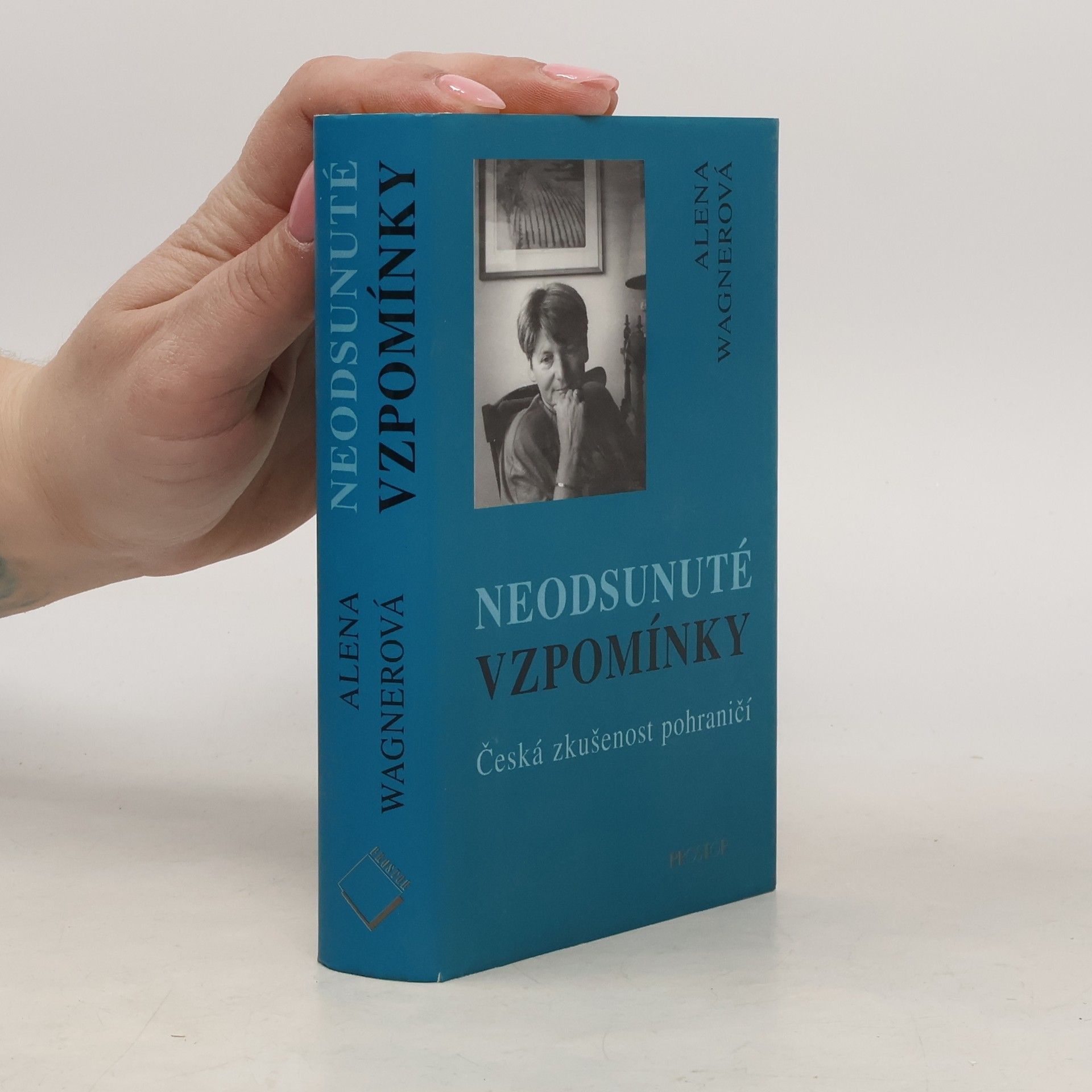 ̀ Alena K. Wagnerov Neodsunuté vzpomínky