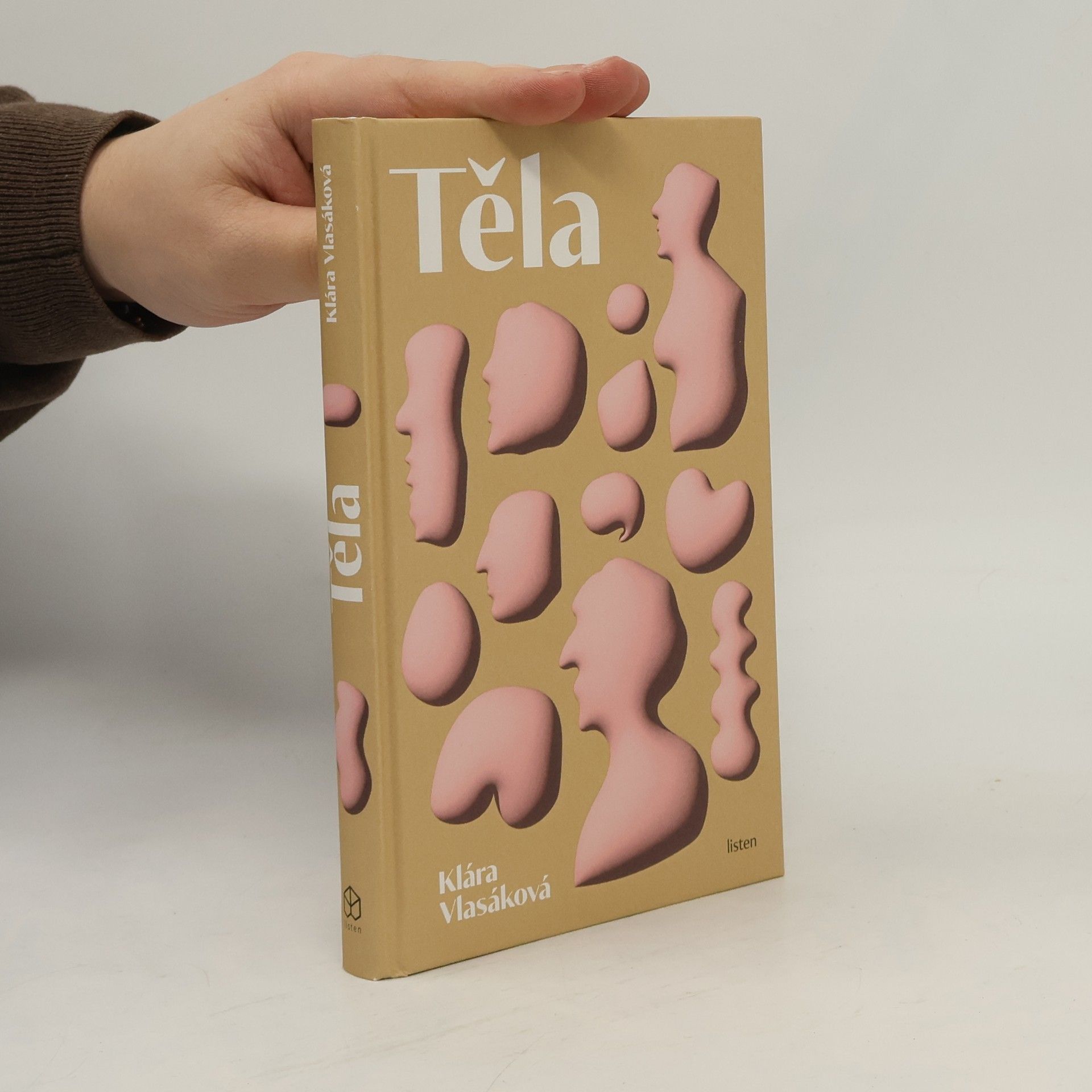 Klára Vlasáková Těla