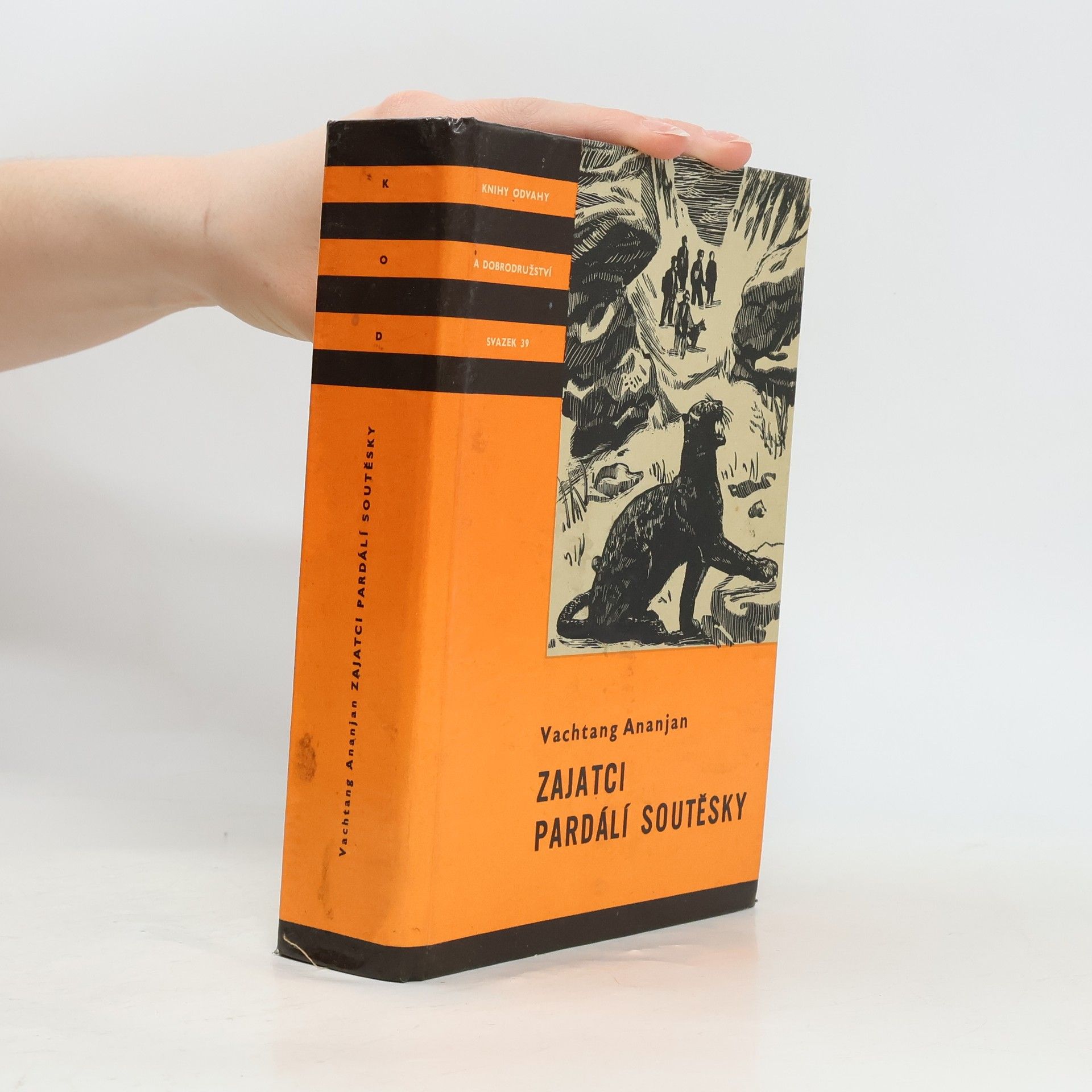 Vachtang Ananjan Zajatci Pardálí soutěsky