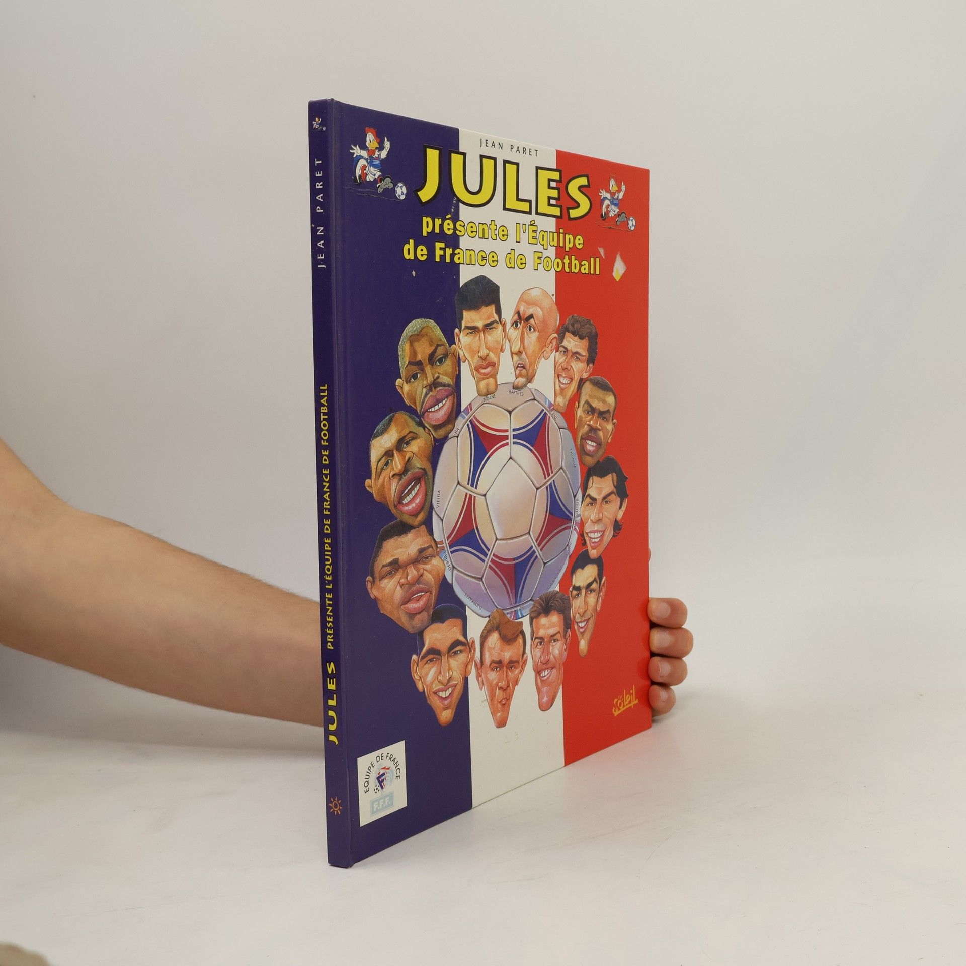 Jean Paret Jules présente l'Équipe de France de Football