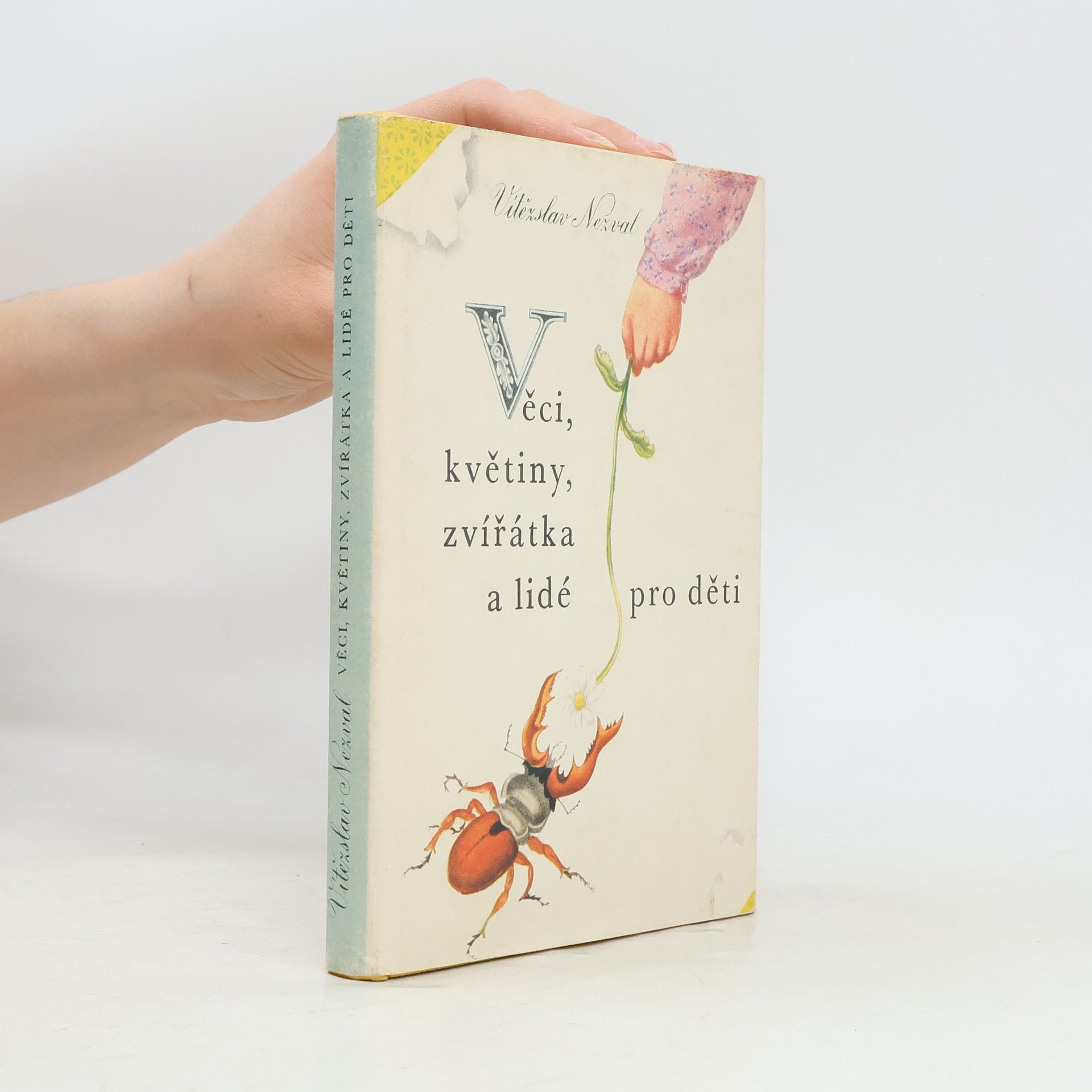 Věci, květiny, zvířátka a lidé pro děti