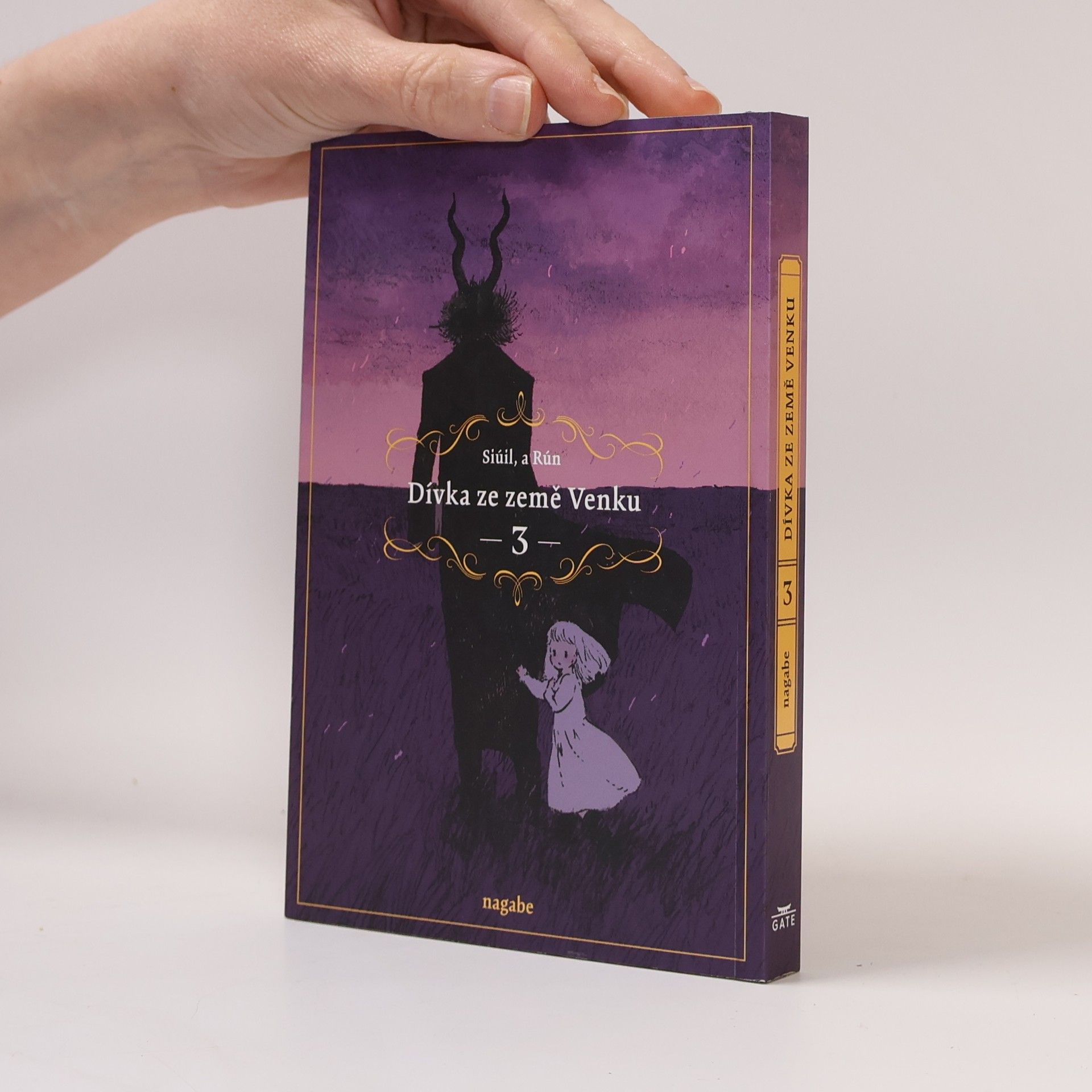 Nagabe Dívka ze země Venku : Siúil, a Rún. 3