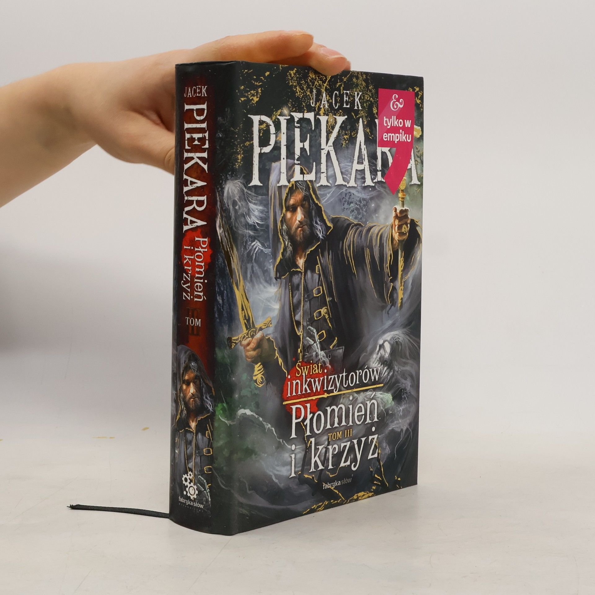 Świat Inkwizytorów - 3: Płomień i krzyż