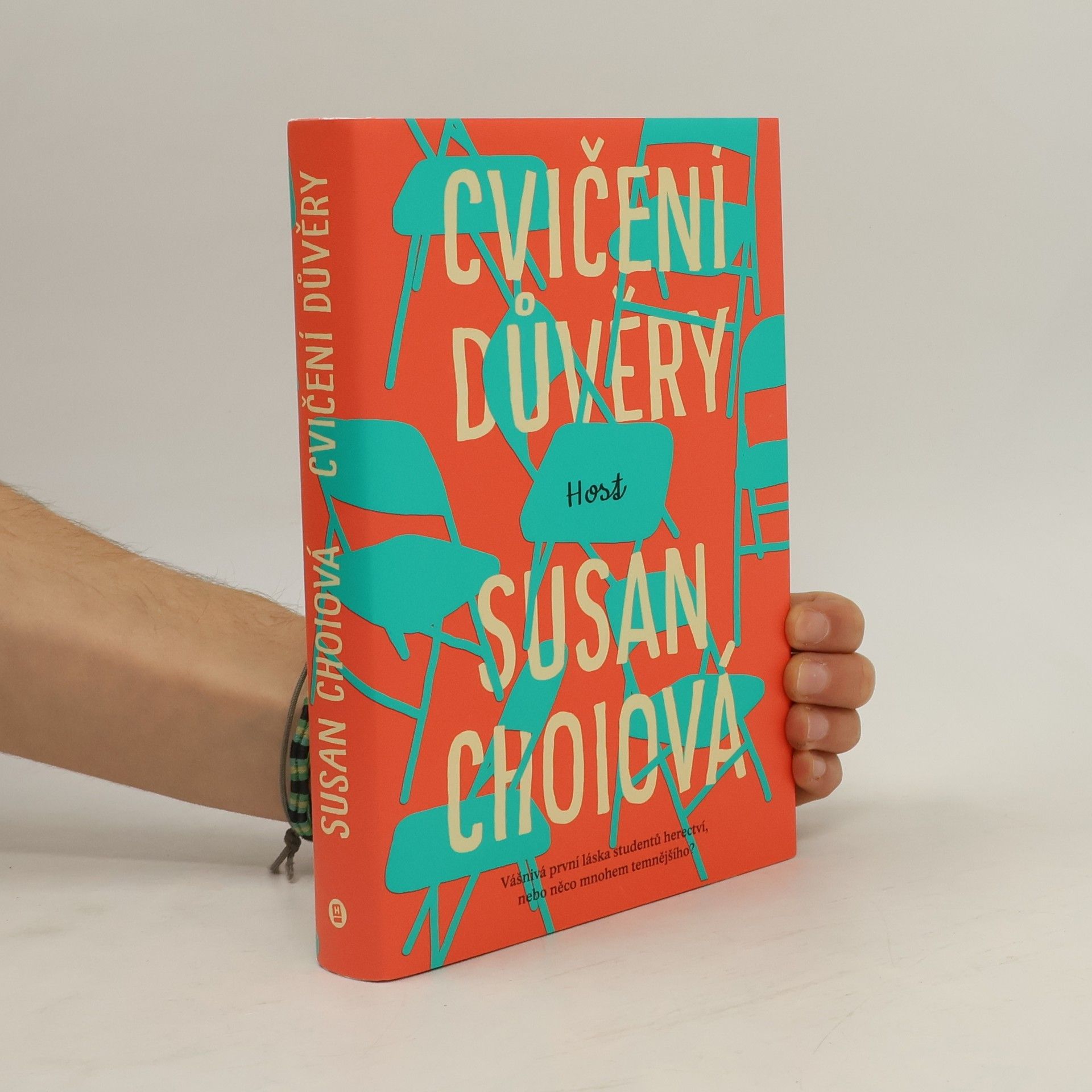 Susan Choi Cvičení důvěry