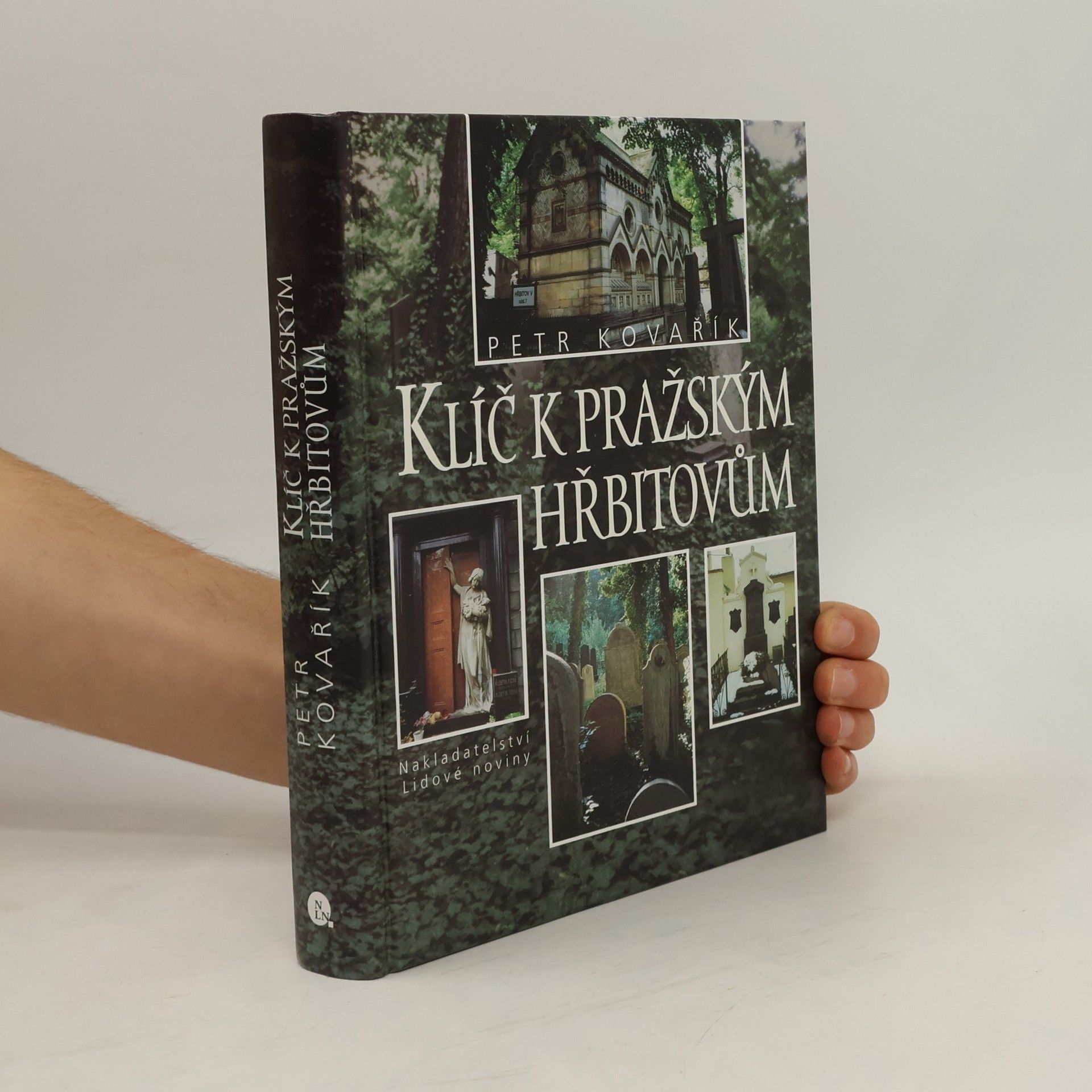 Petr Kovařík Klíč k pražským hřbitovům