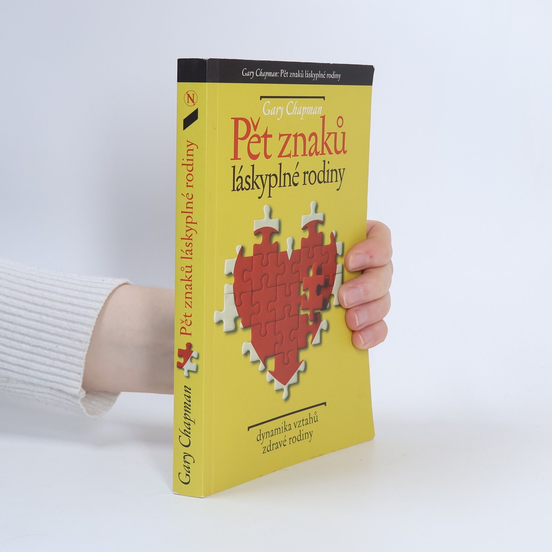 Gary Chapman Pět znaků láskyplné rodiny : dynamika vztahů zdravé rodiny
