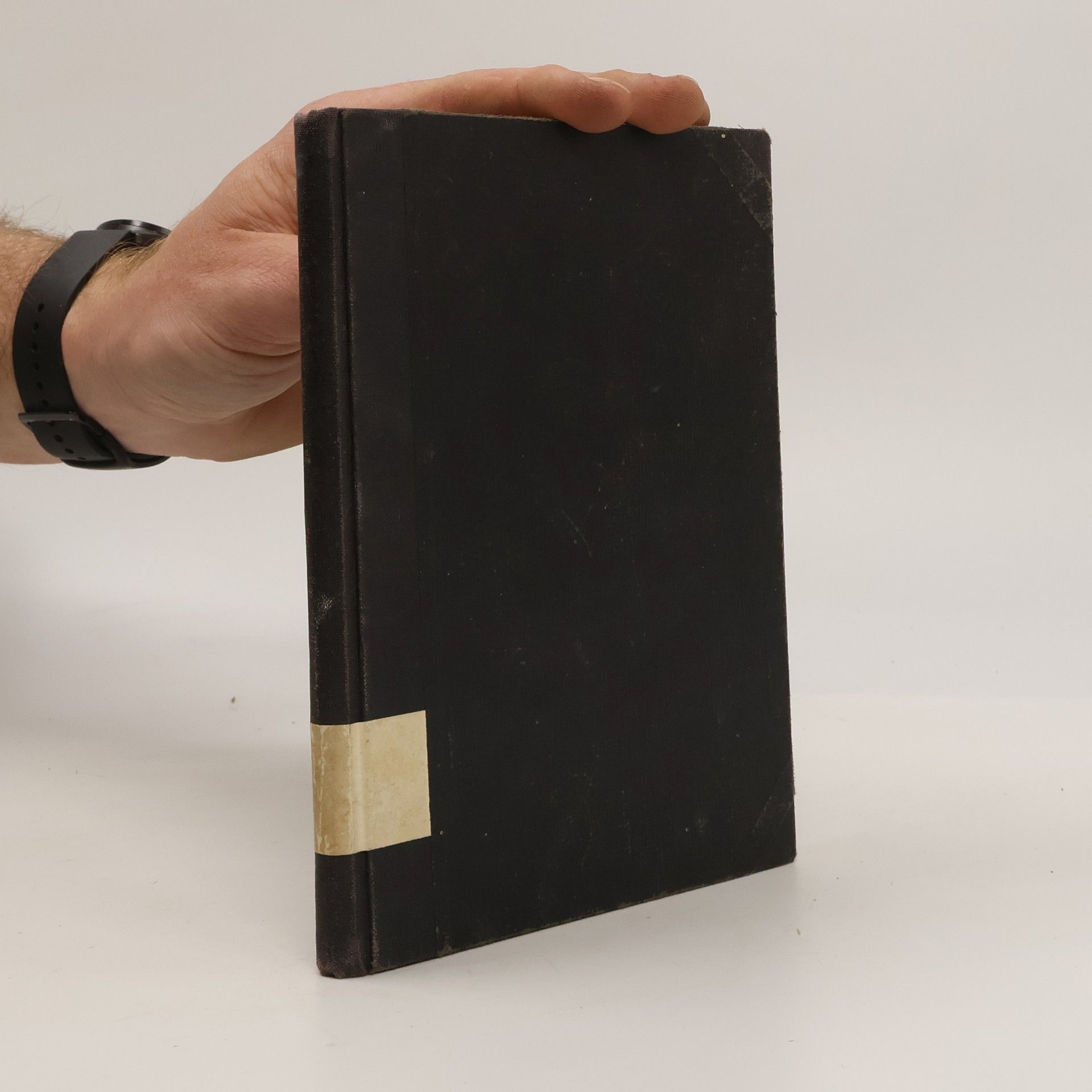 Eduard Štorch Lovci mamutů na Bílé skále : Čtení o praobyvatelích země České