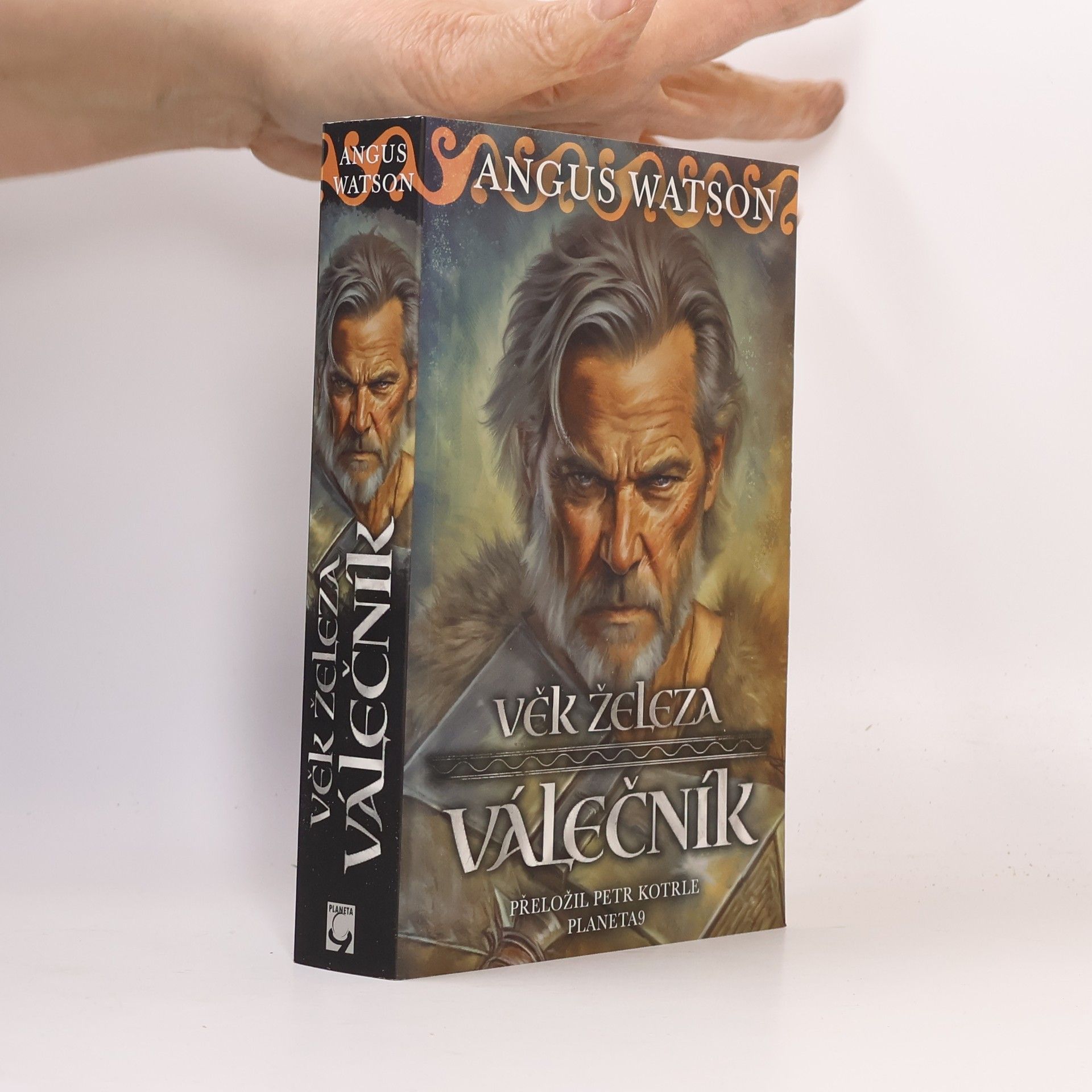 Angus Watson Válečník