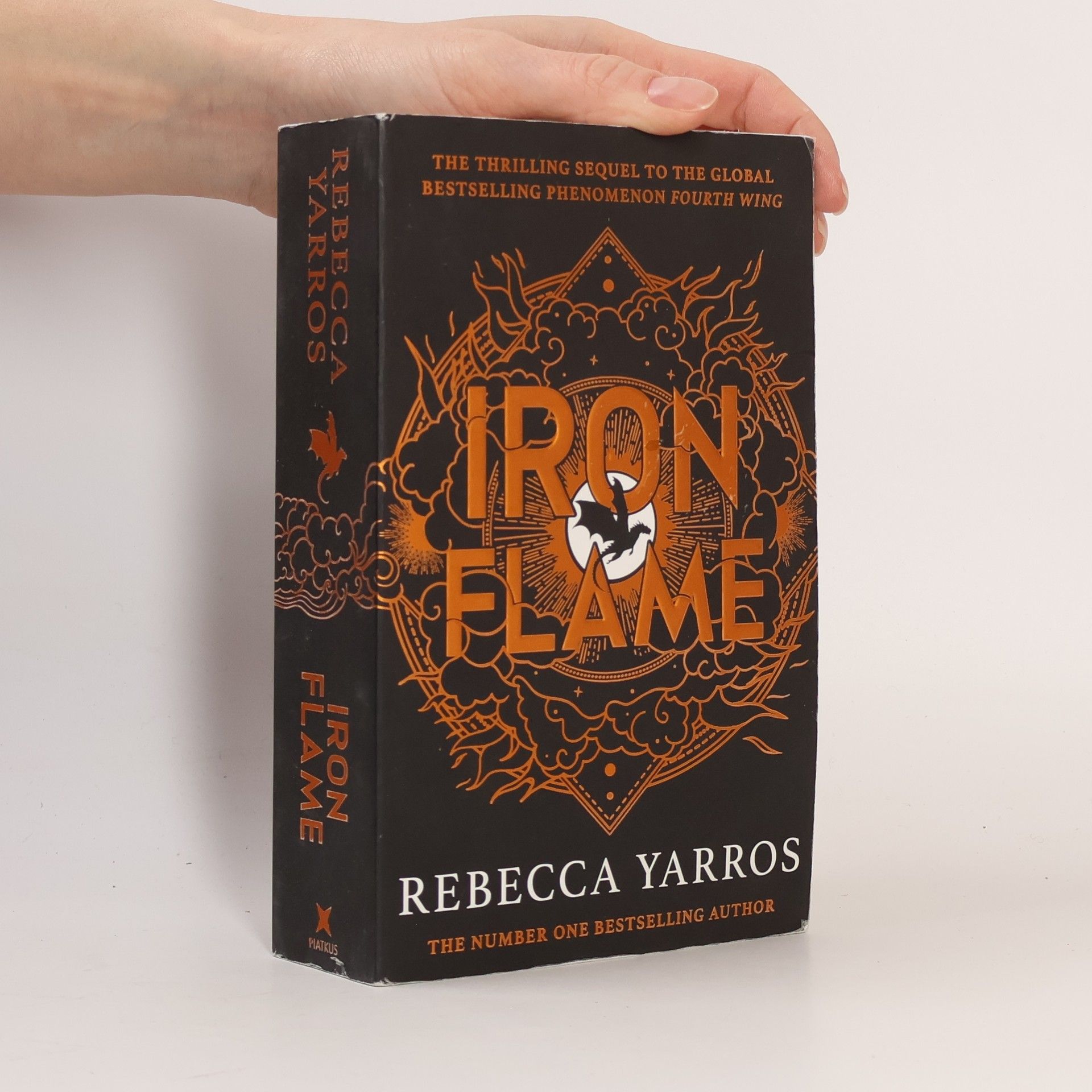 Rebecca Yarros Iron Flame