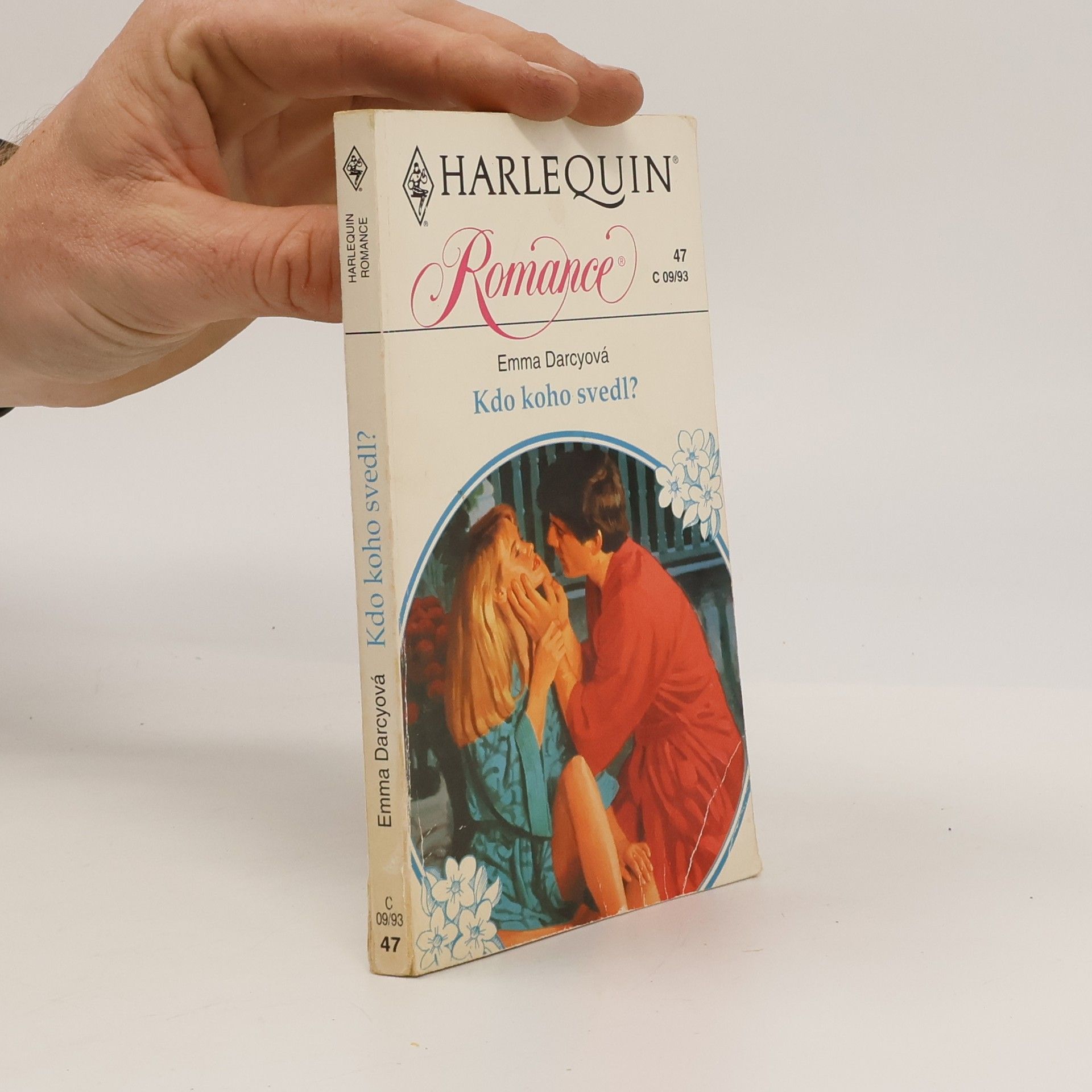 Emma Darcy Kdo koho svedl?