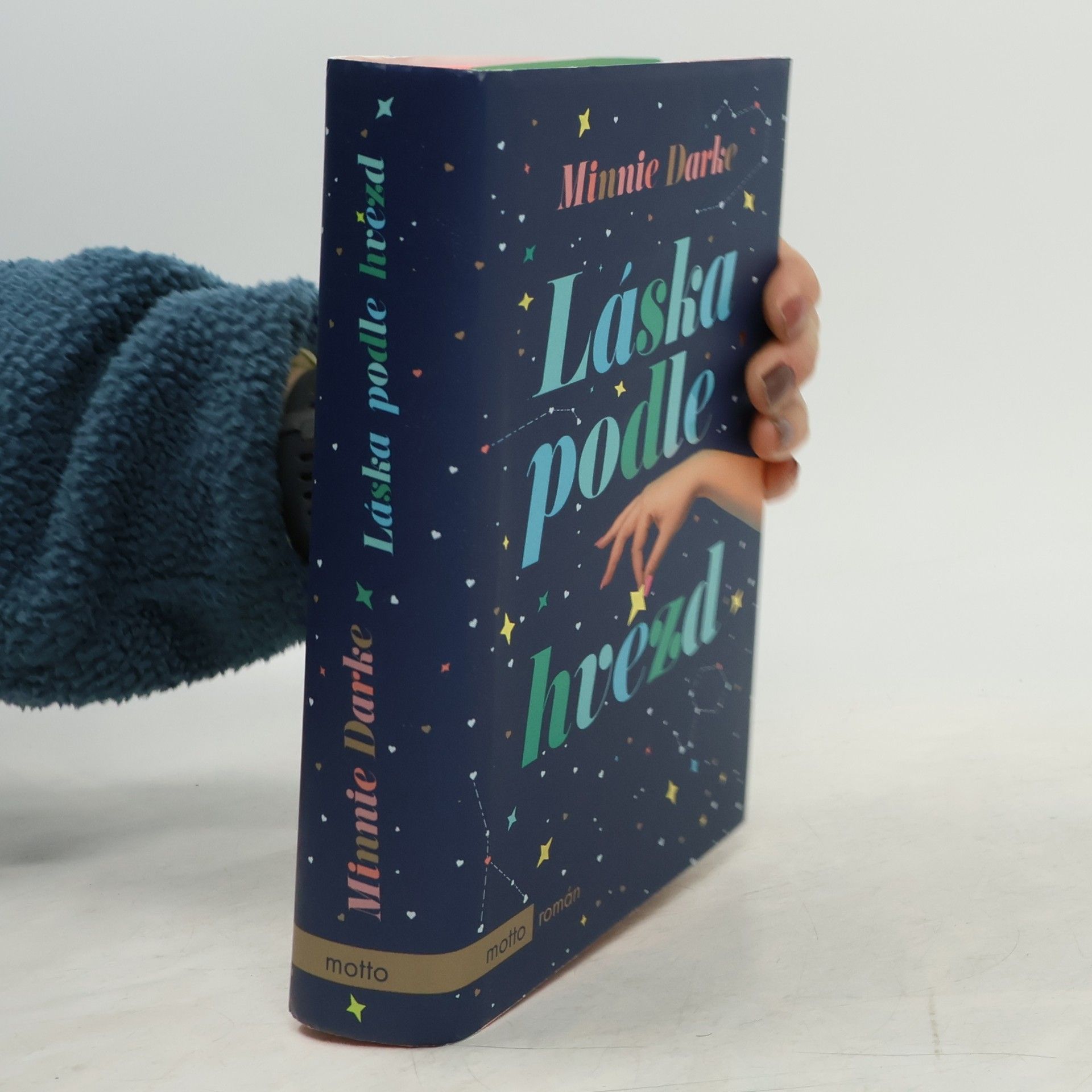 Minnie Darke Láska podle hvězd