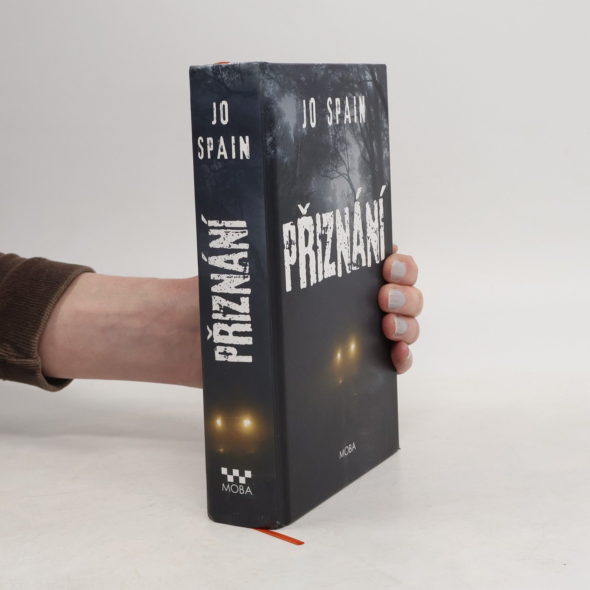 Jo Spain Přiznání