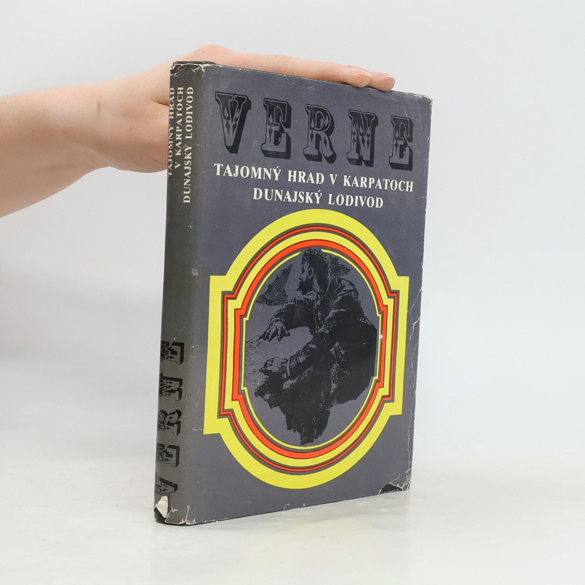 Jules Verne Tajomný hrad v Karpatoch. Dunajský lodivod