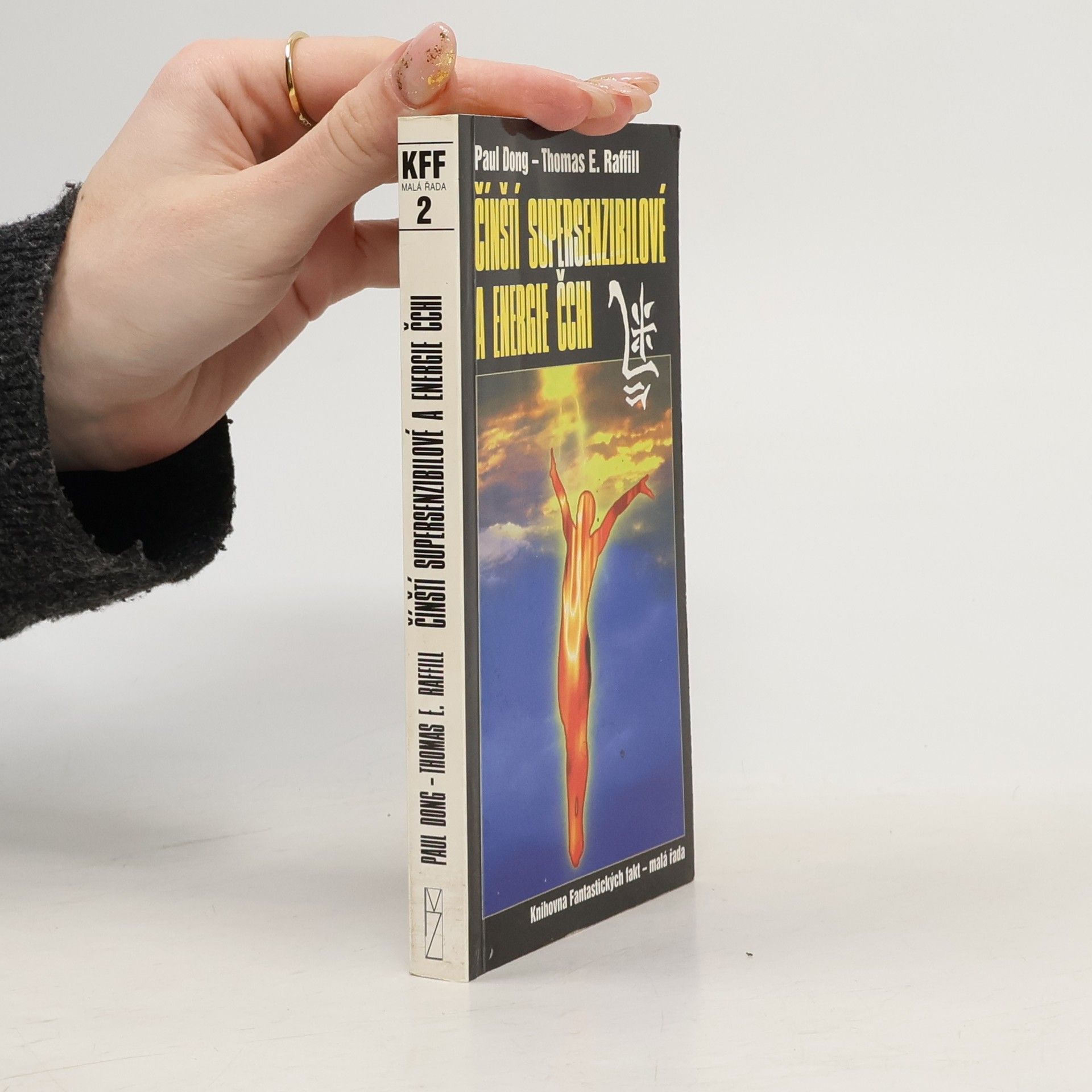 Paul Dong Čínští supersenzibilové a energie čchi