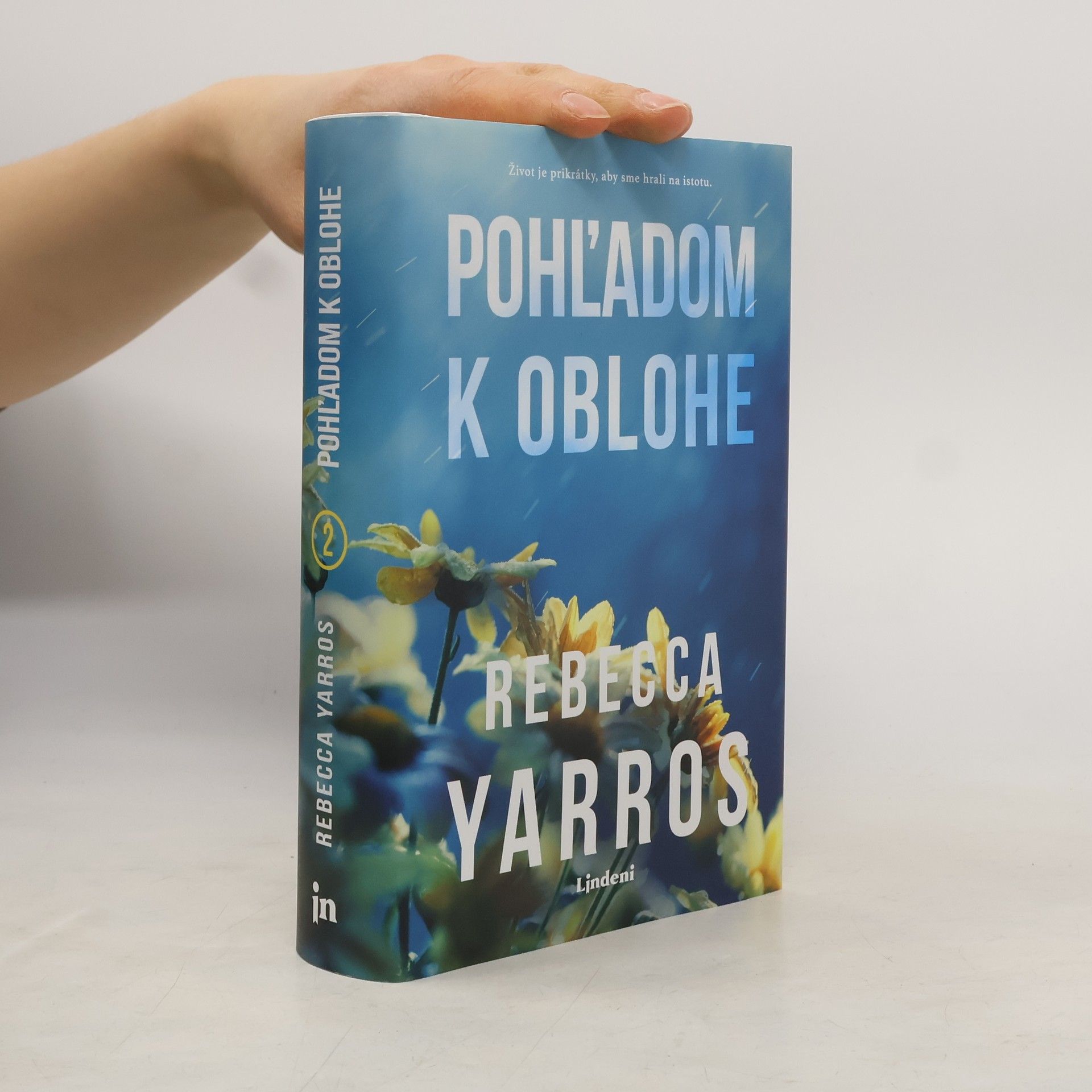 Rebecca Yarros Pohľadom k oblohe