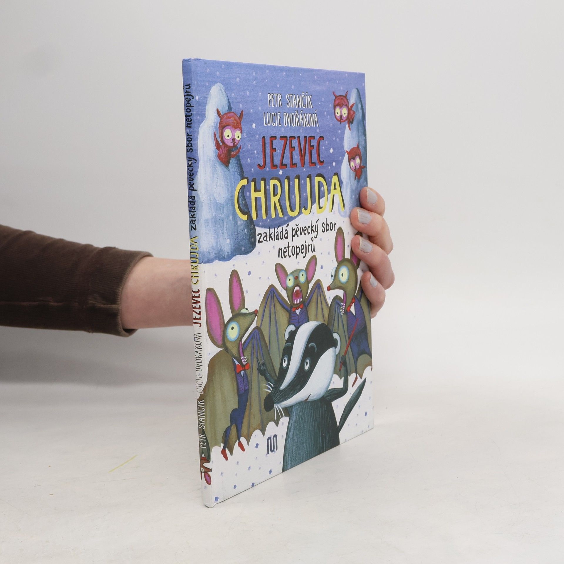 Petr Stančík Jezevec Chrujda zakládá pěvecký sbor netopejrů