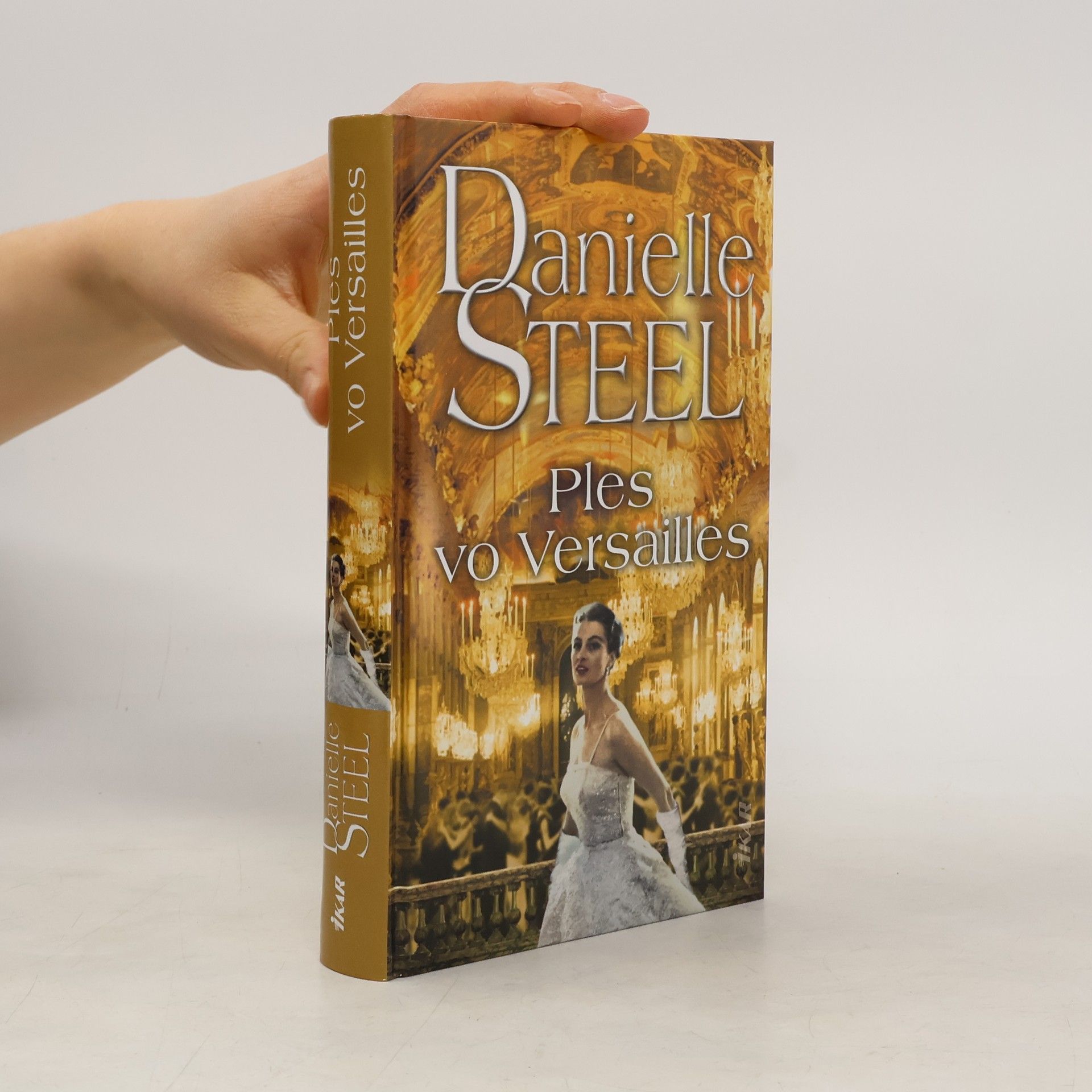 Danielle Steel Ples vo Versailles