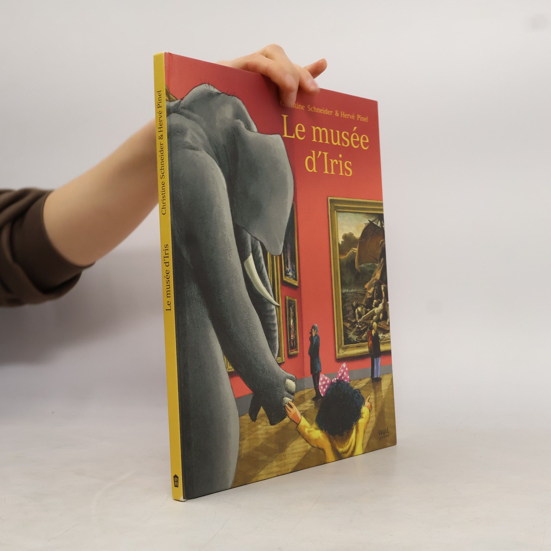 Christine Schneider Le musée d'Iris