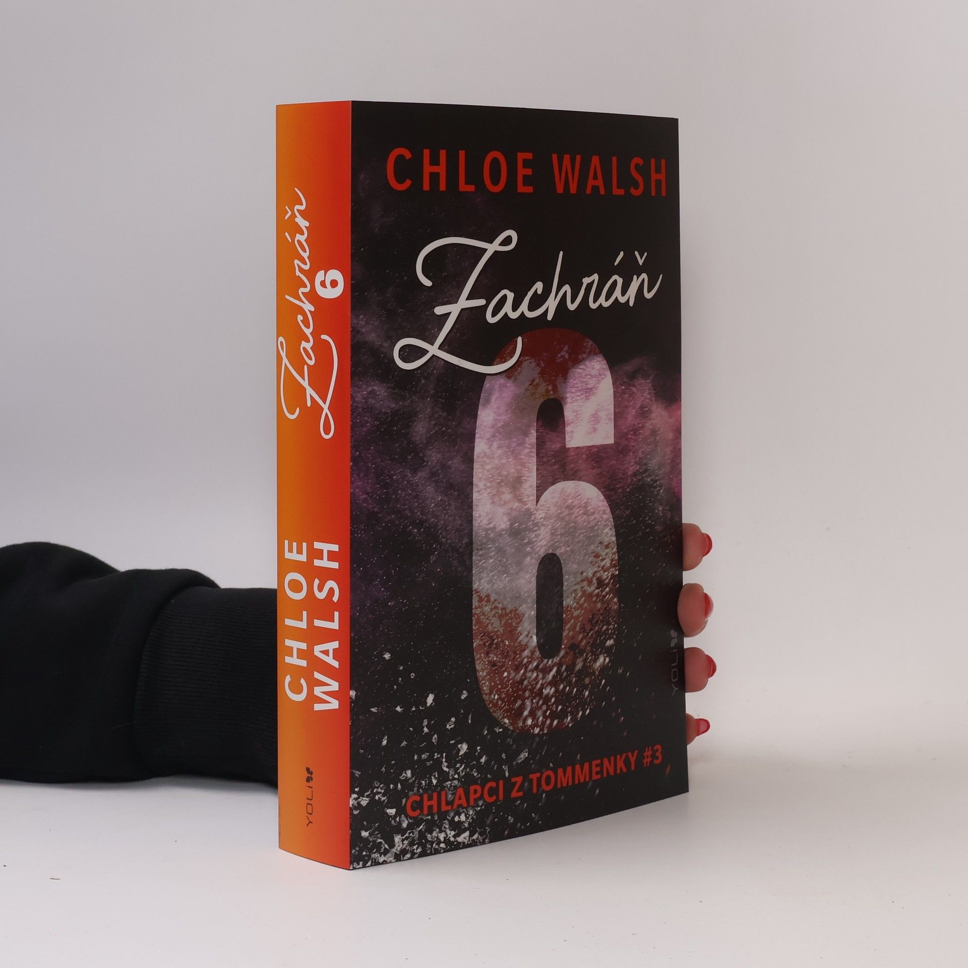 Chloe Walsh Zachráň 6