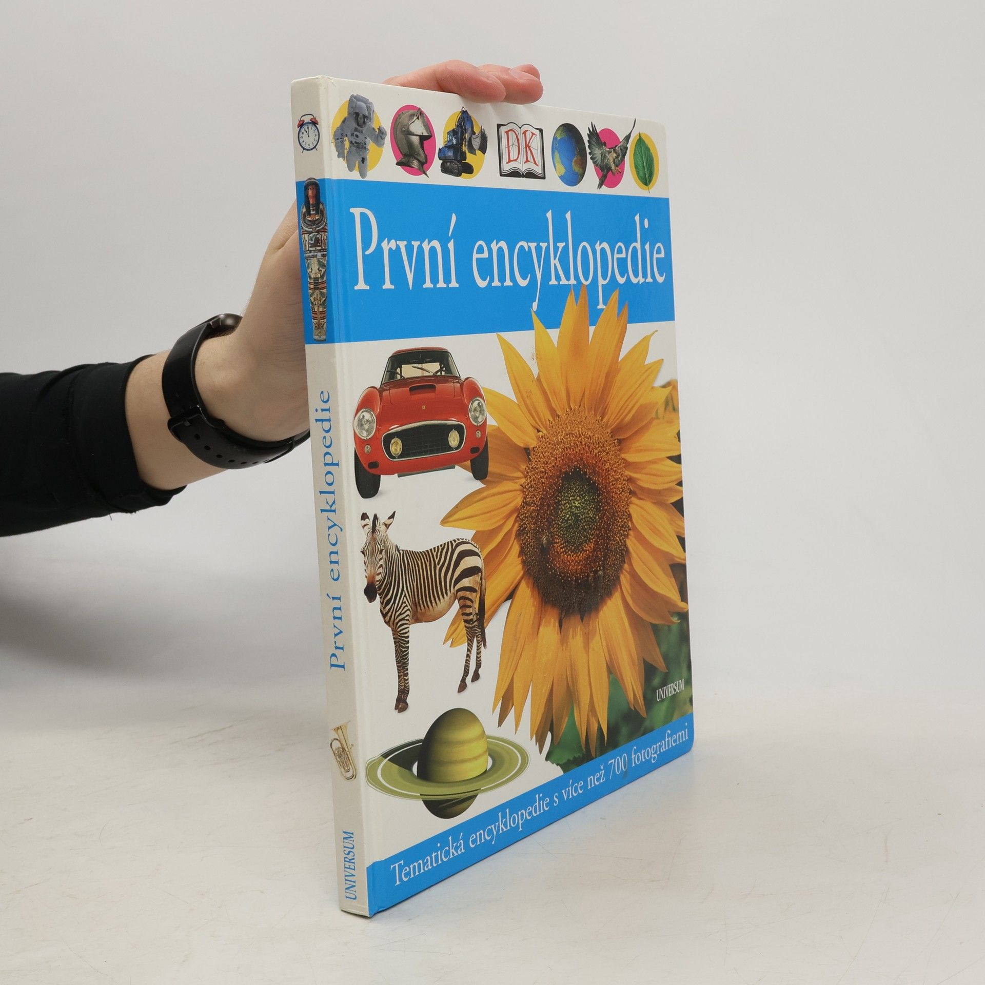 Collectif d'auteurs První encyklopedie