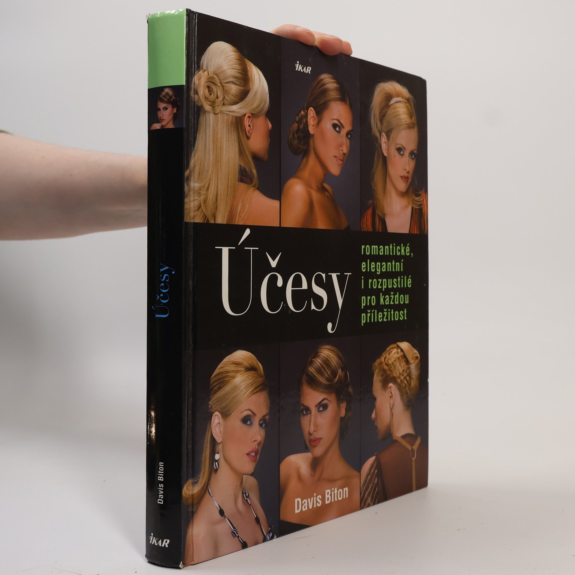 Davis Biton Účesy: romantické, elegantní i rozpustilé pro každou příležitost