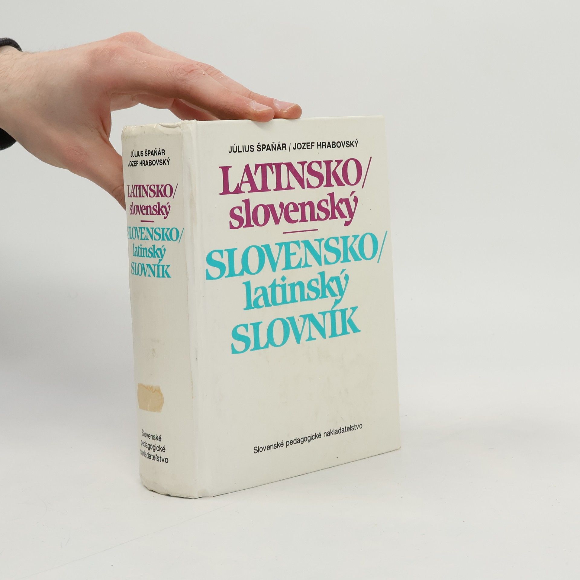 Jozef Hrabovský Latinsko-slovenský a slovensko-latinský slovník
