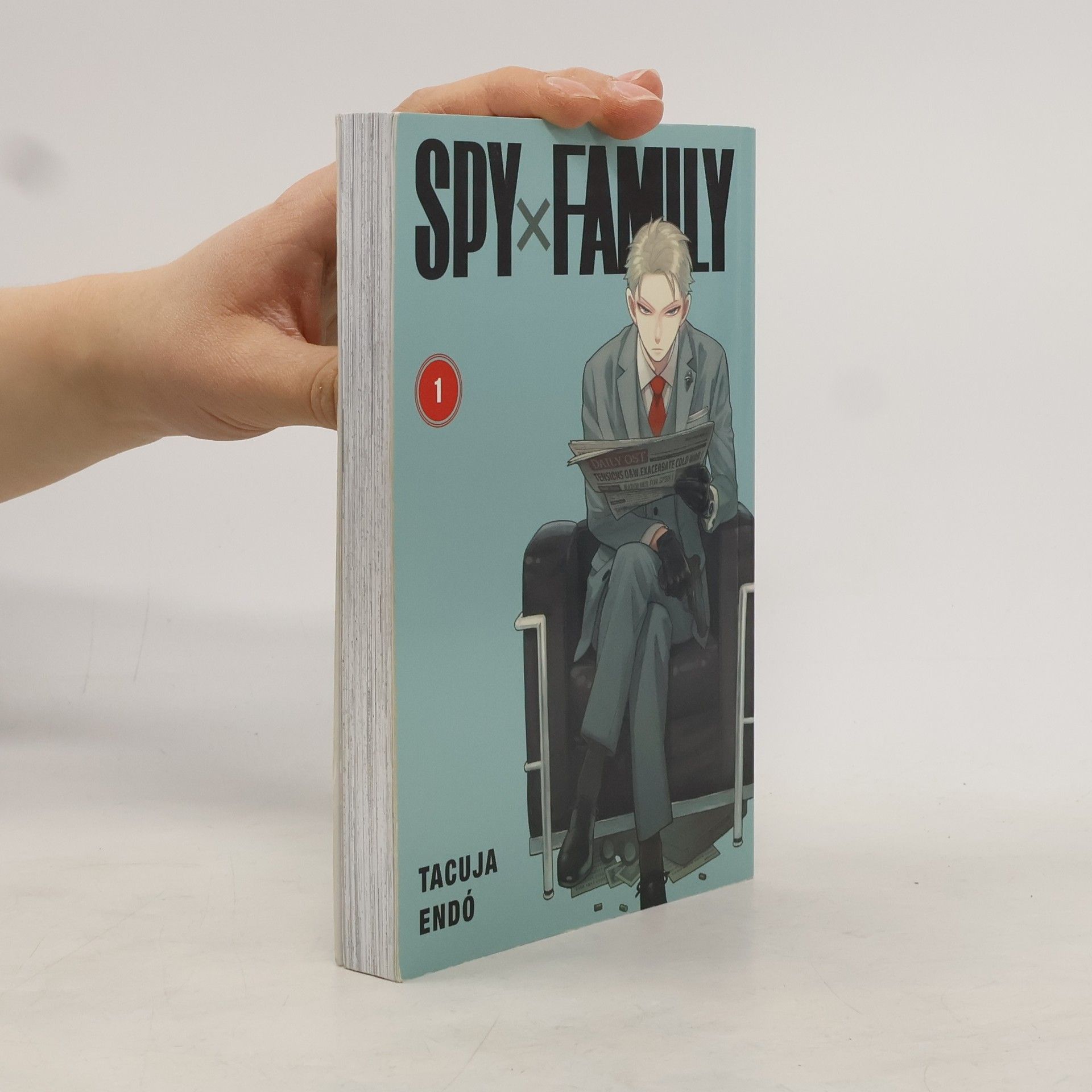 Tacuja Endó Spy x Family 1