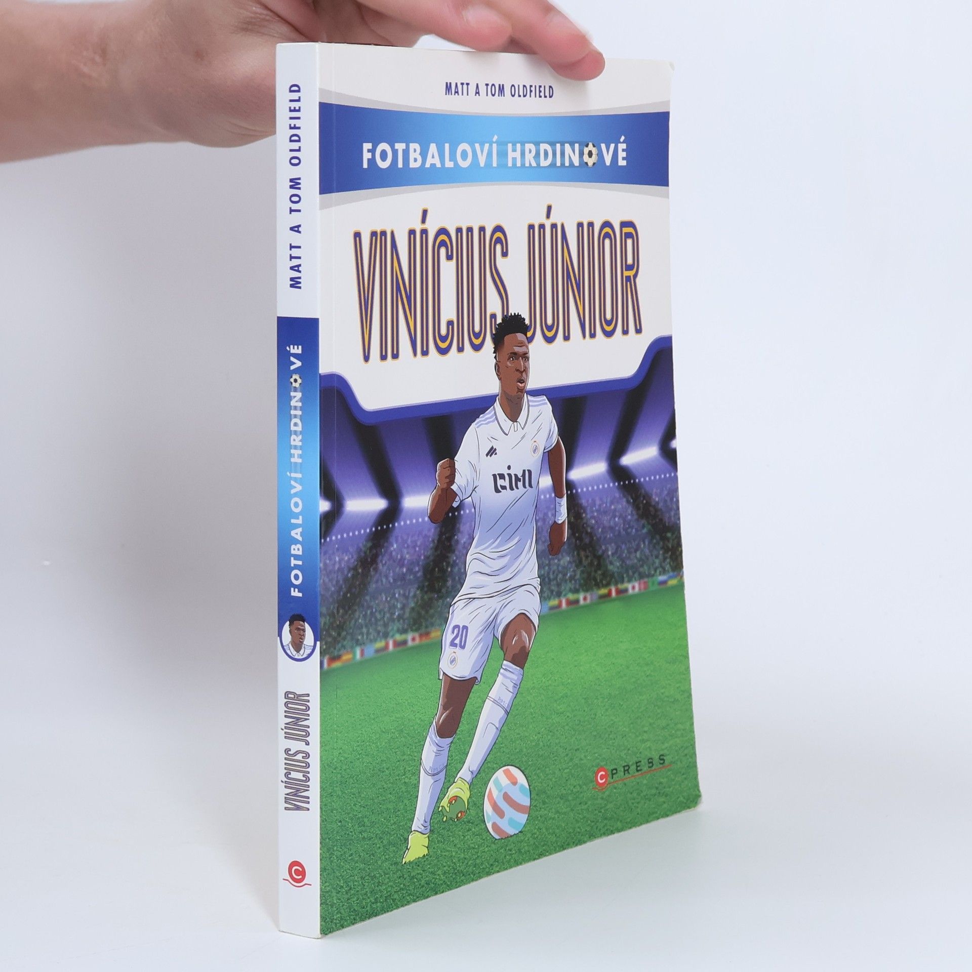 Pat and Tom Sidebotham Vinícius Júnior