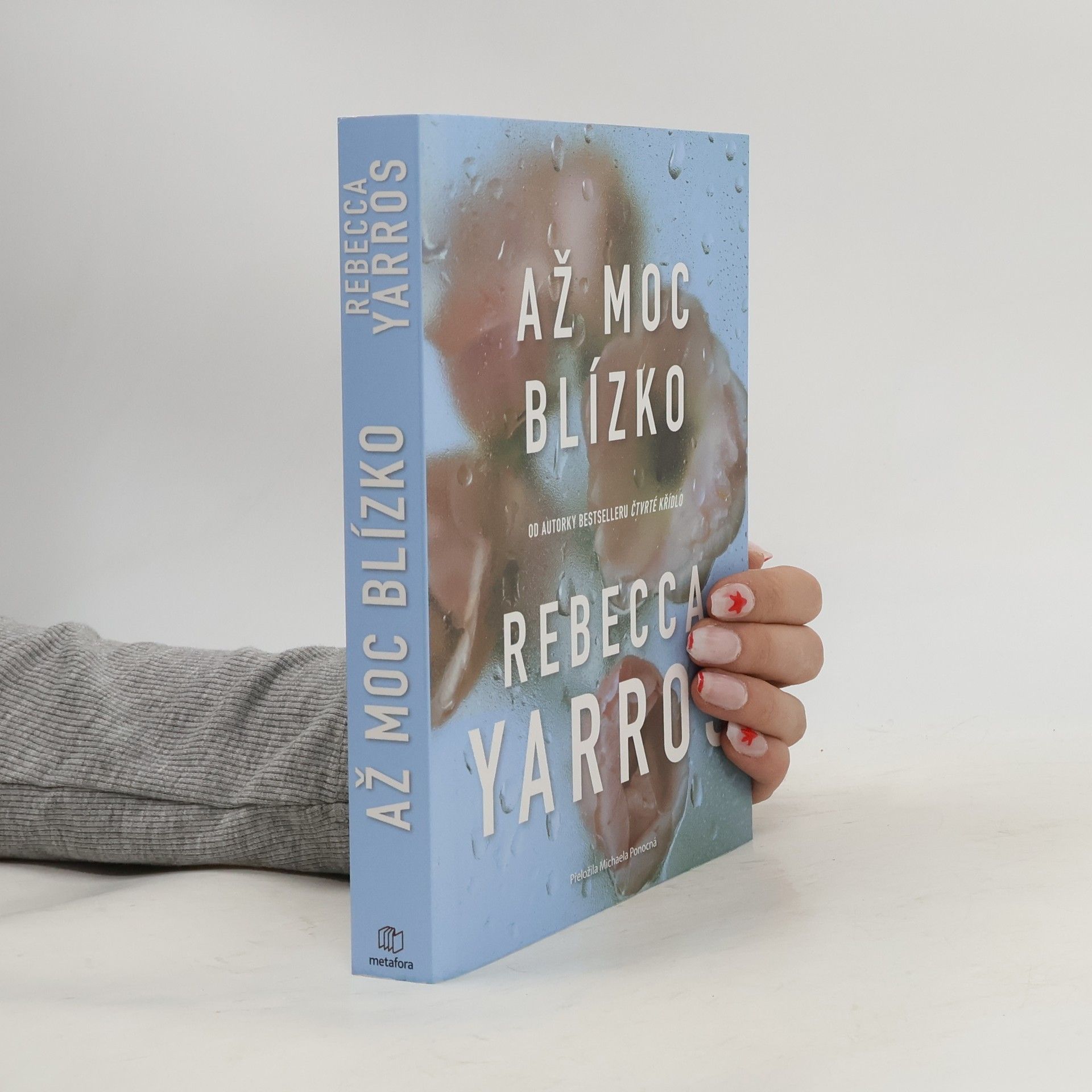 Rebecca Yarros Až moc blízko