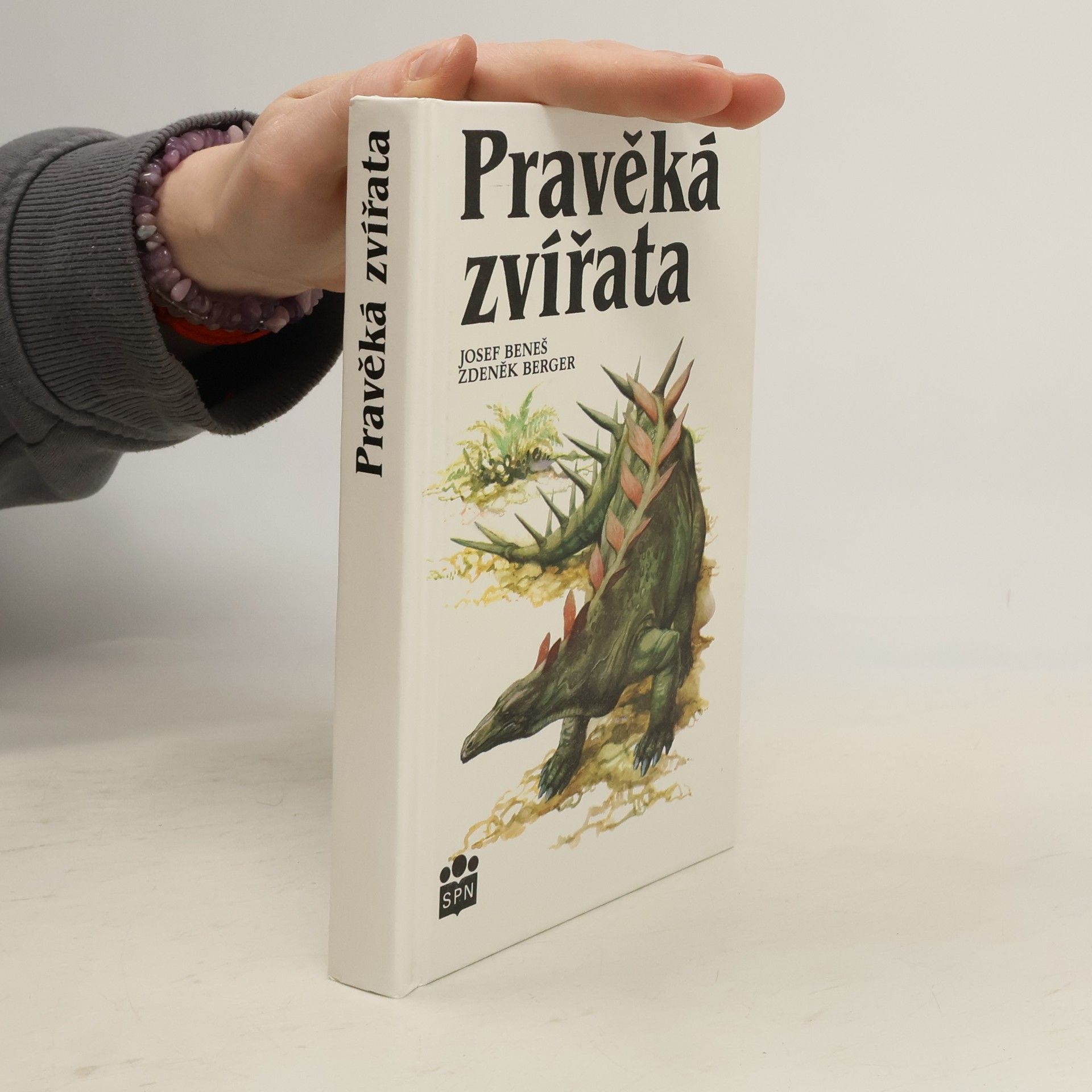 Zdeněk Berger Pravěká zvířata