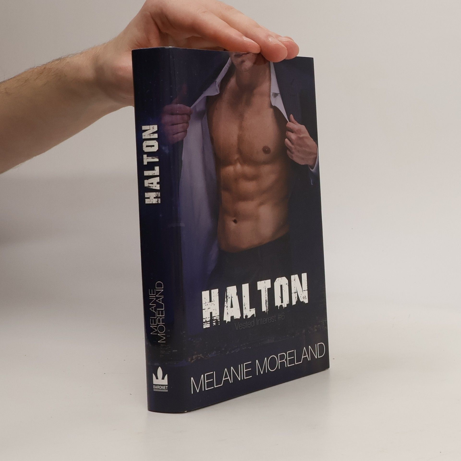 Melanie Moreland Halton