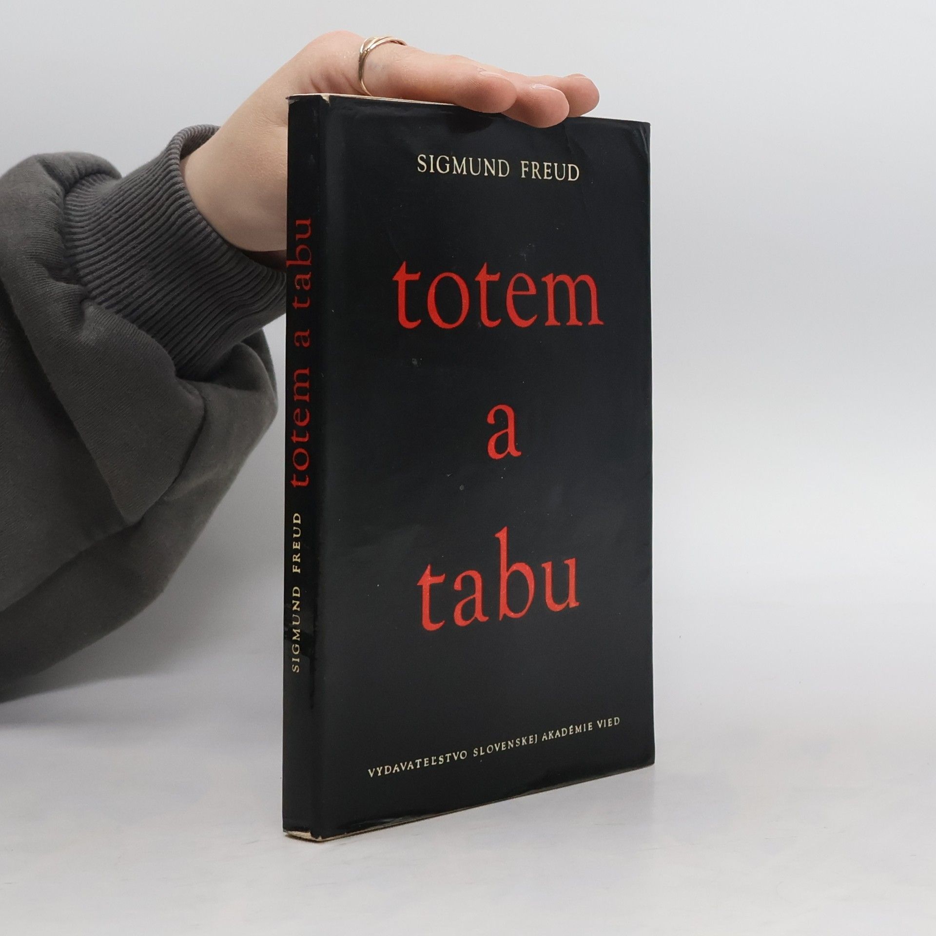 Sigmund Freud Totem a tabu