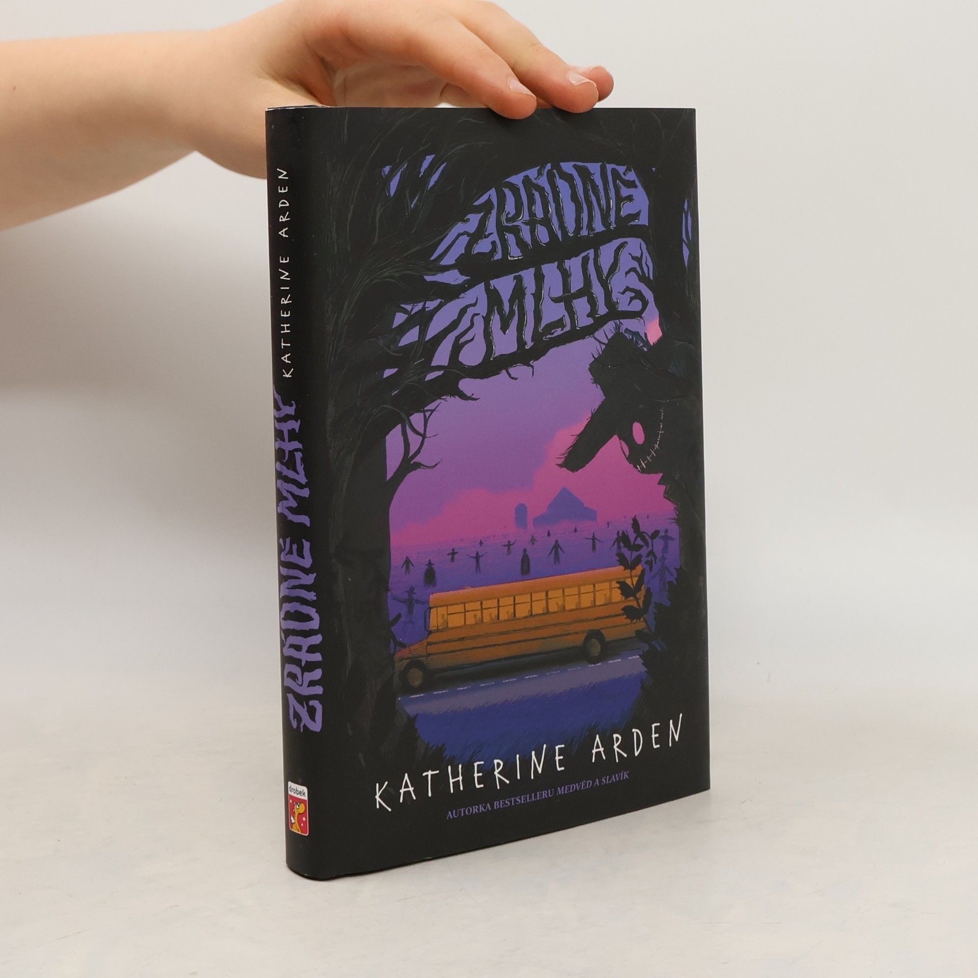 Katherine Arden Zrádné mlhy