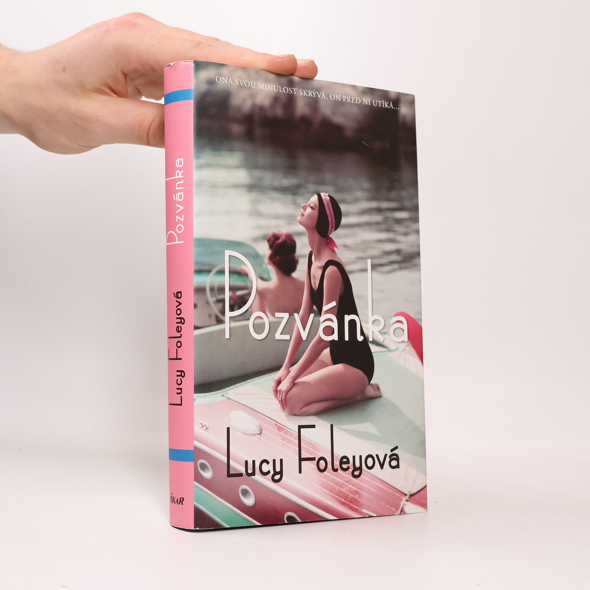 Lucy Foley Pozvánka