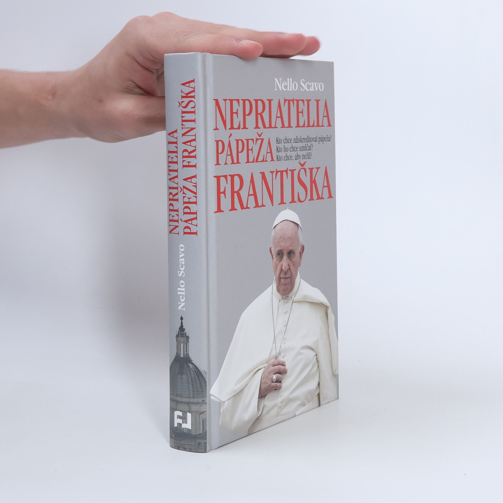 Nello Scavo Nepriatelia pápeža Františka