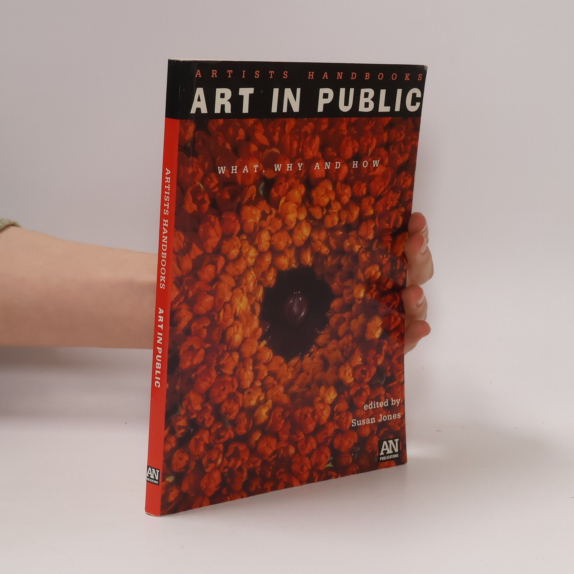 Susan Jones Artists Handbooks: Art in Public