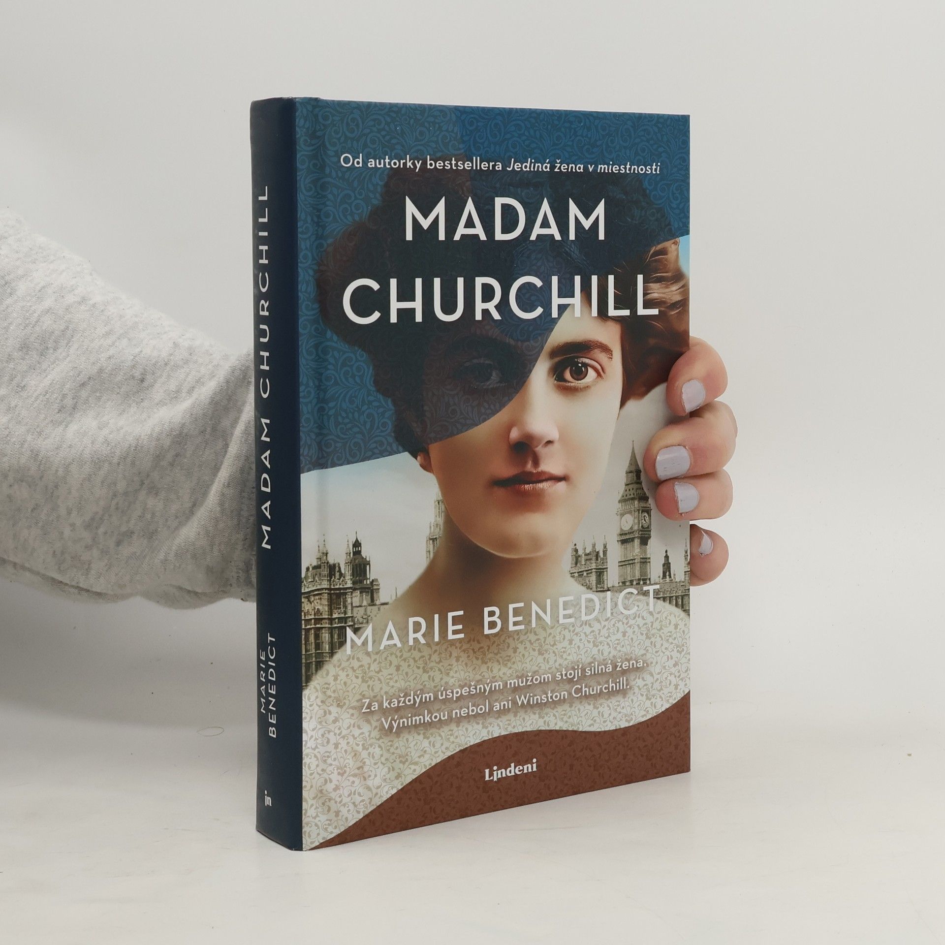 Marie Benedict Madam Churchill