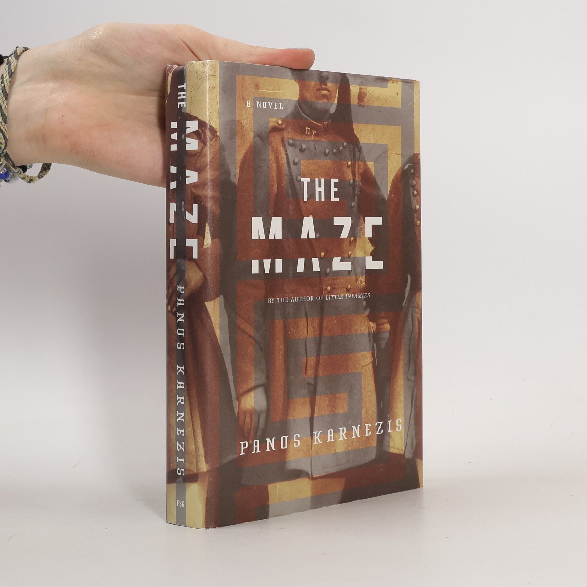 Panos Karnezis The Maze